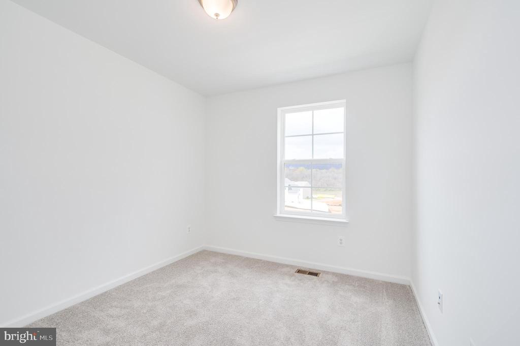301 HILLSDALE PLACE