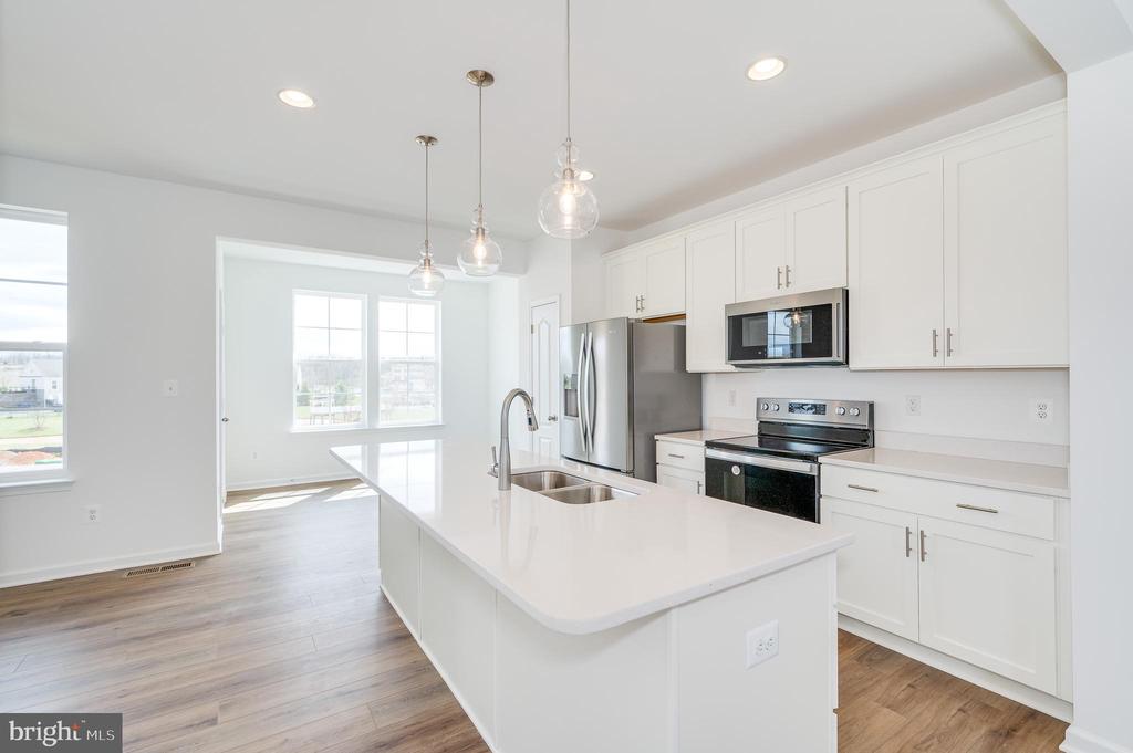 301 HILLSDALE PLACE
