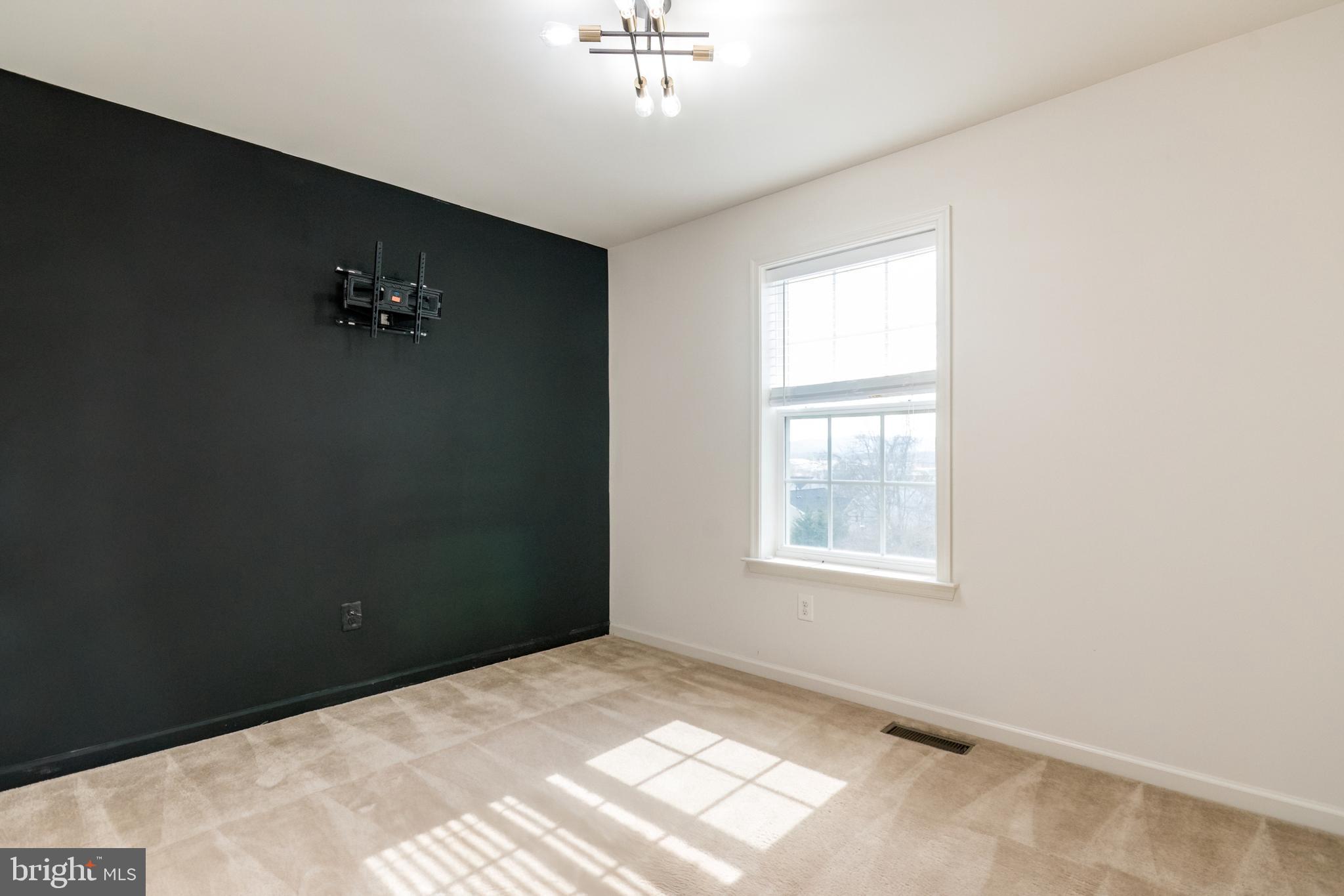 722 CHICKAMAUGA DRIVE