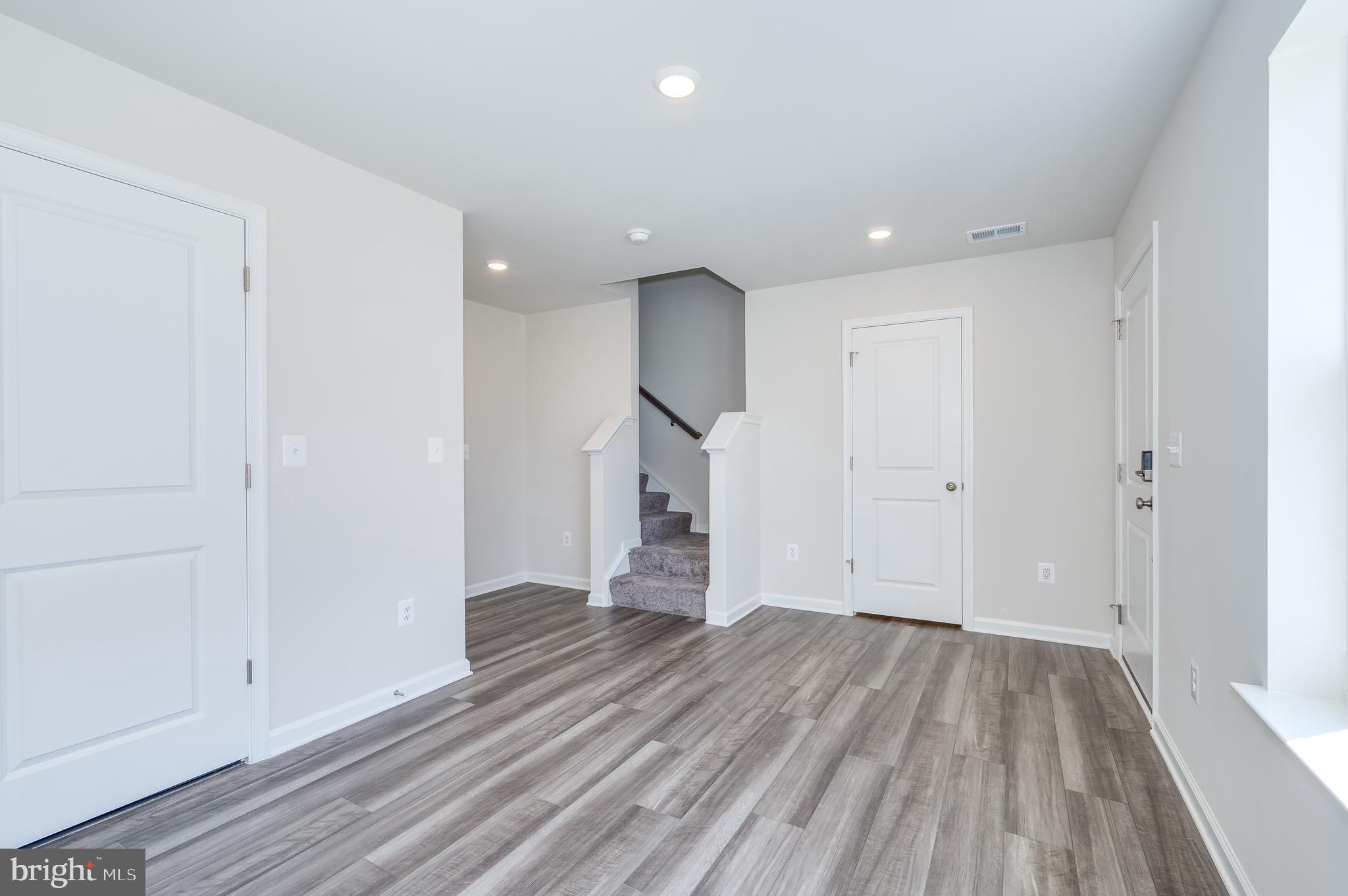 48 BROOKFIELD MEWS