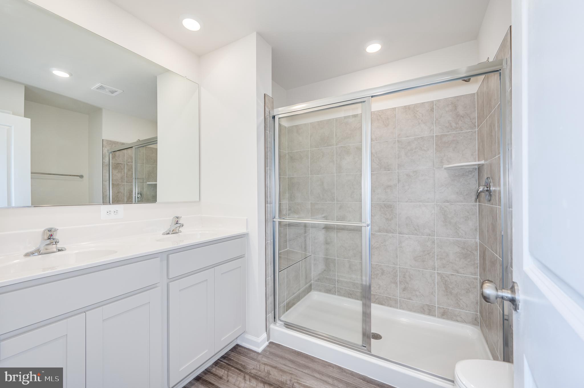 48 BROOKFIELD MEWS