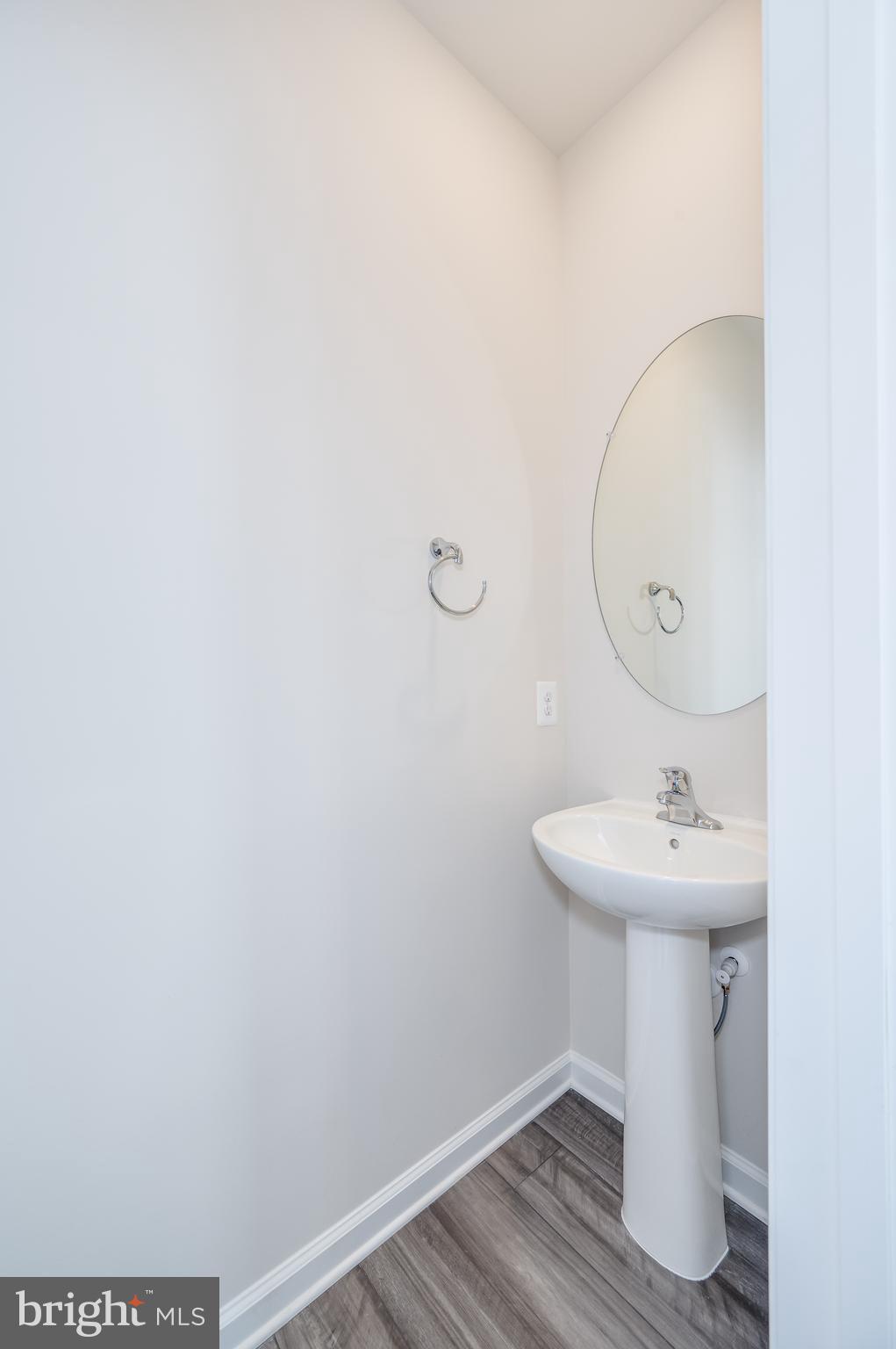 48 BROOKFIELD MEWS