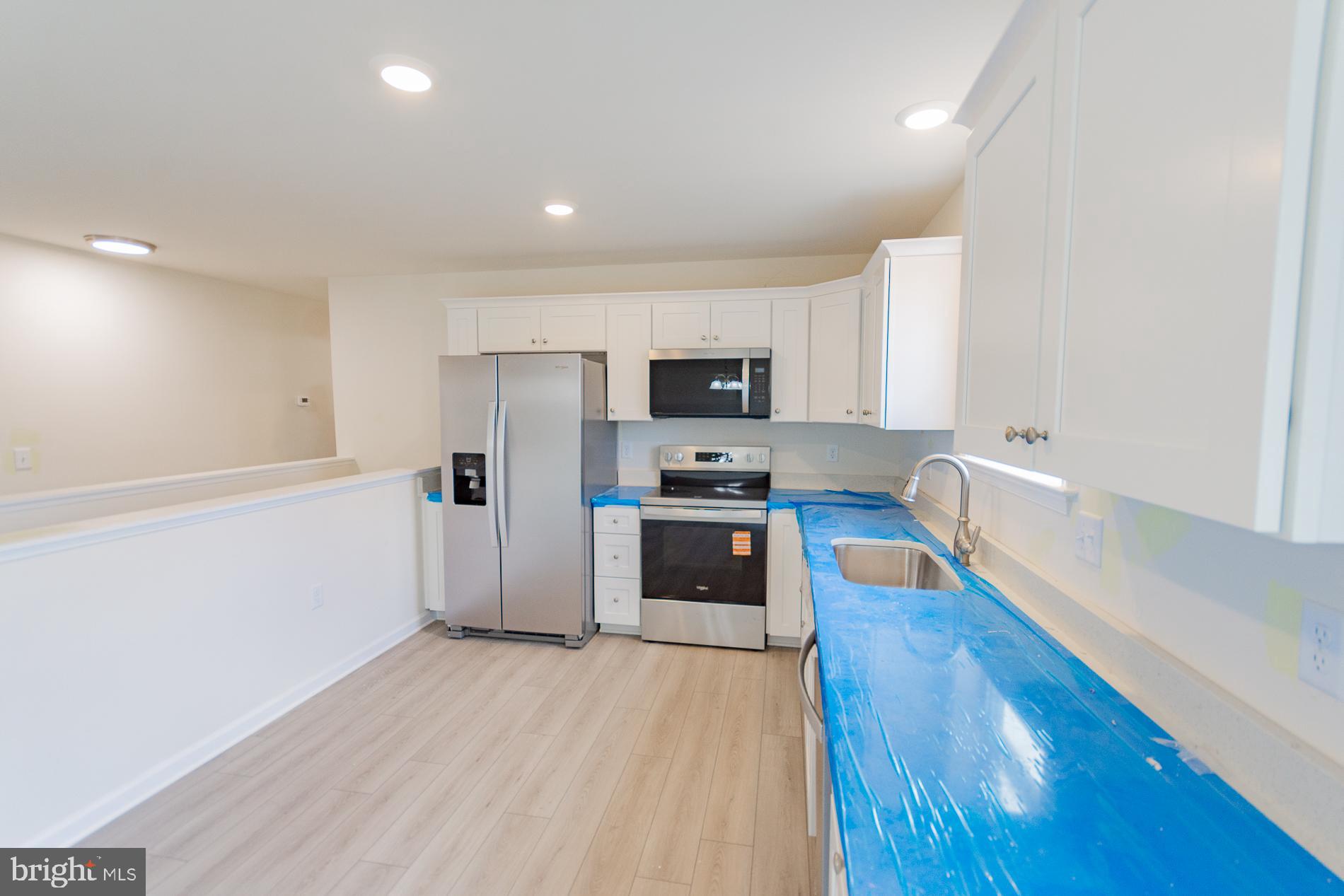615 ALTA VISTA DRIVE