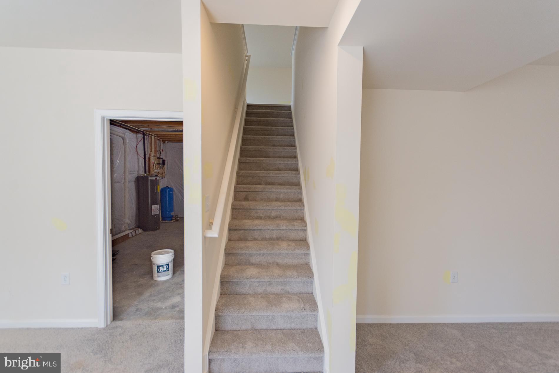 615 ALTA VISTA DRIVE