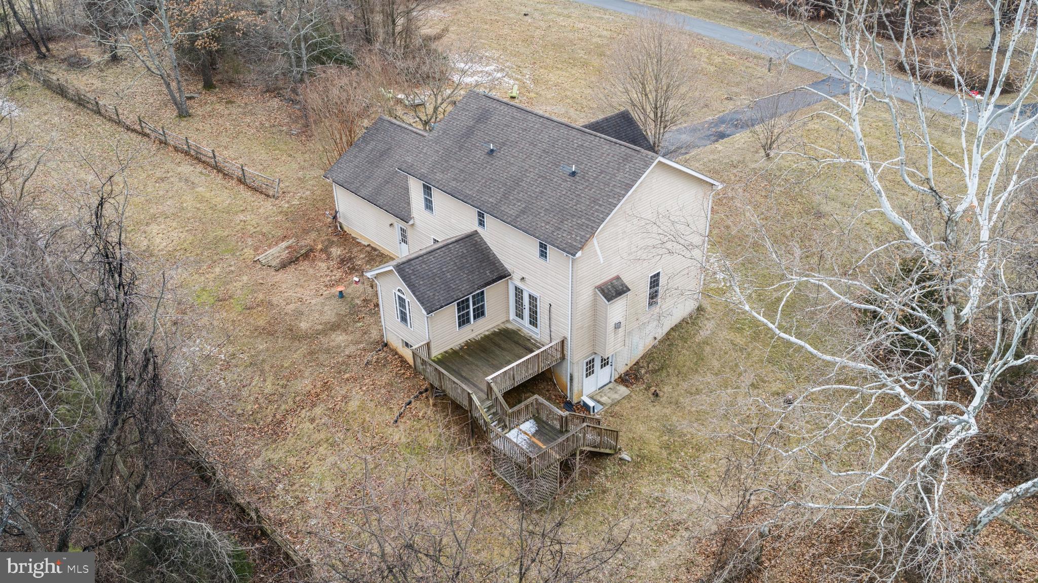 280 LEISURE WAY