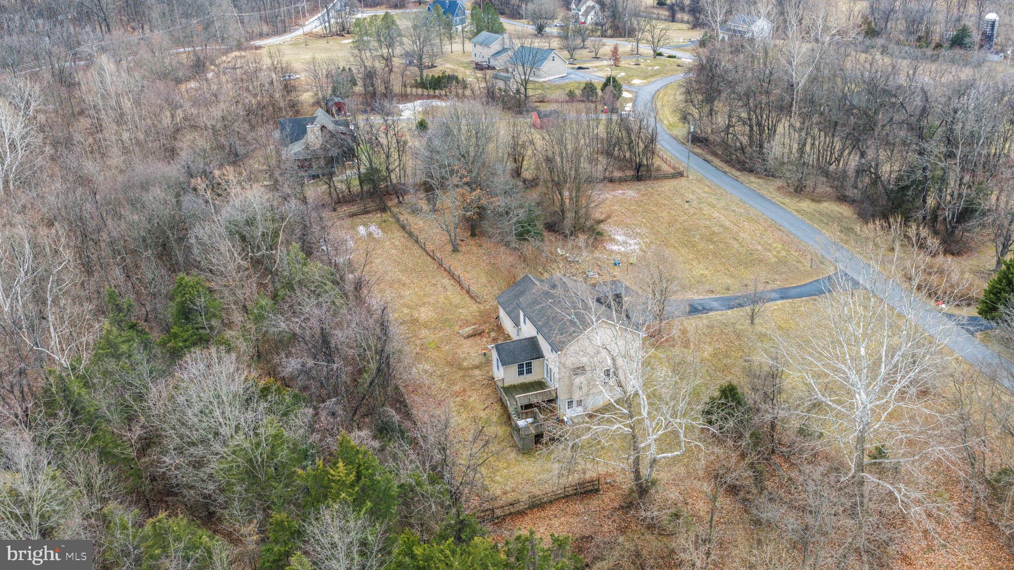 280 LEISURE WAY