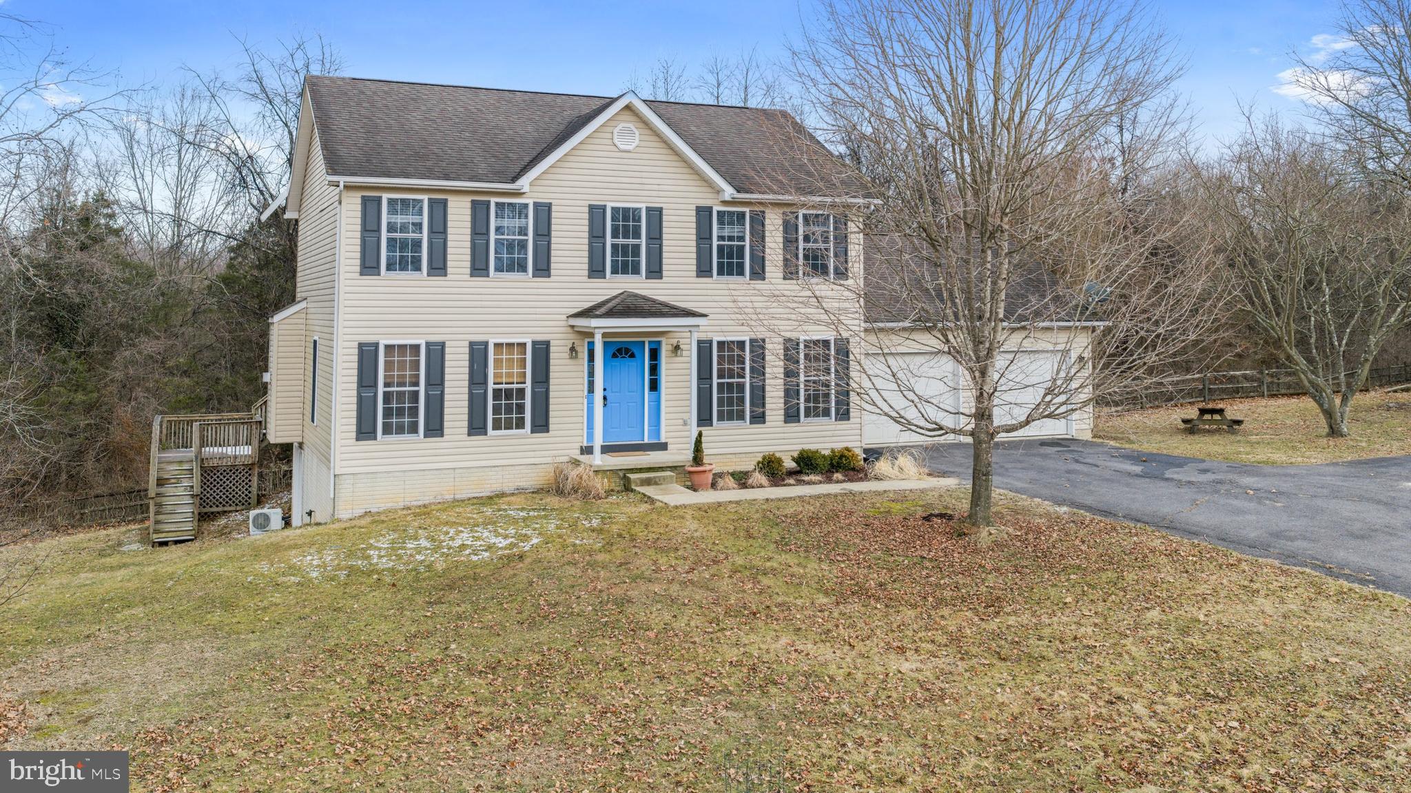 280 LEISURE WAY