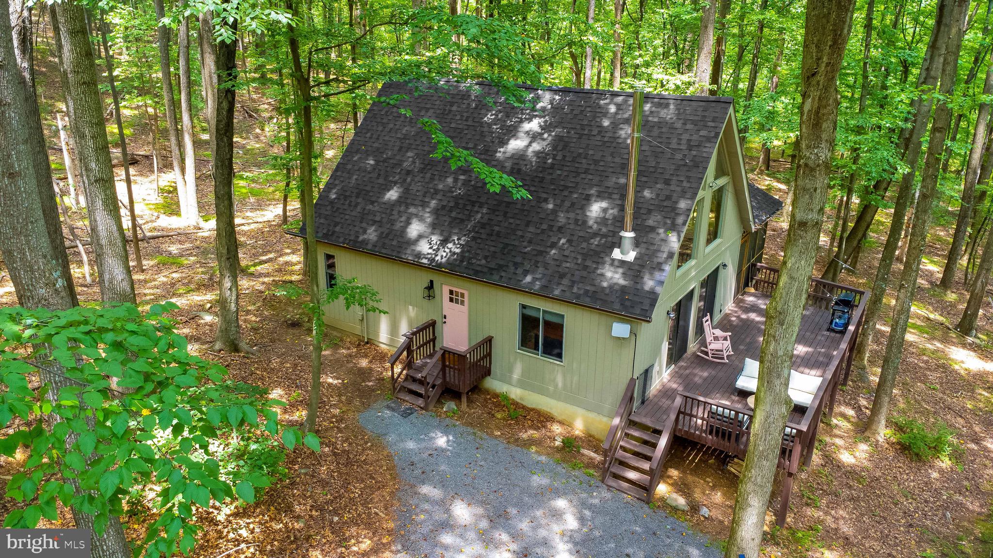 114 LIMESTONE LANE