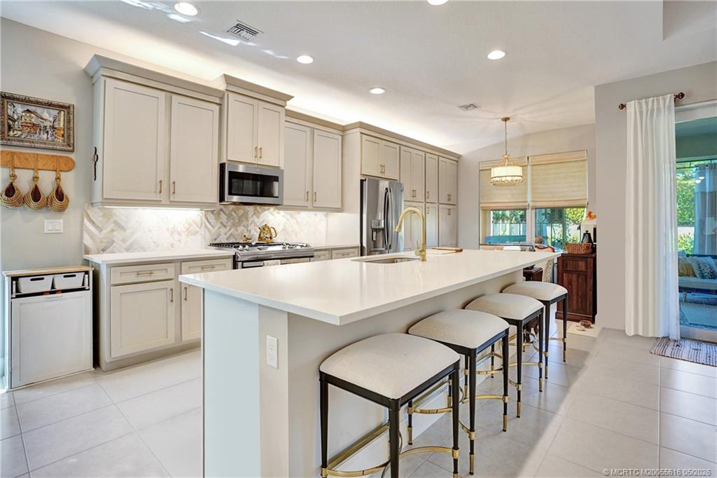 13283 SW Green Delta Road