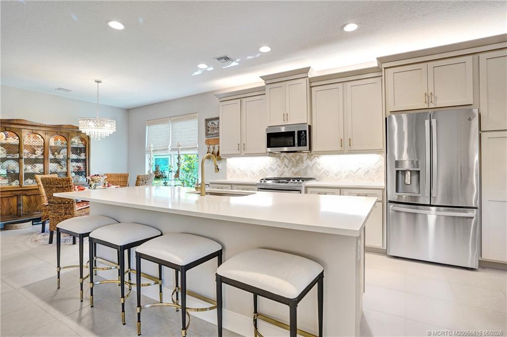 13283 SW Green Delta Road