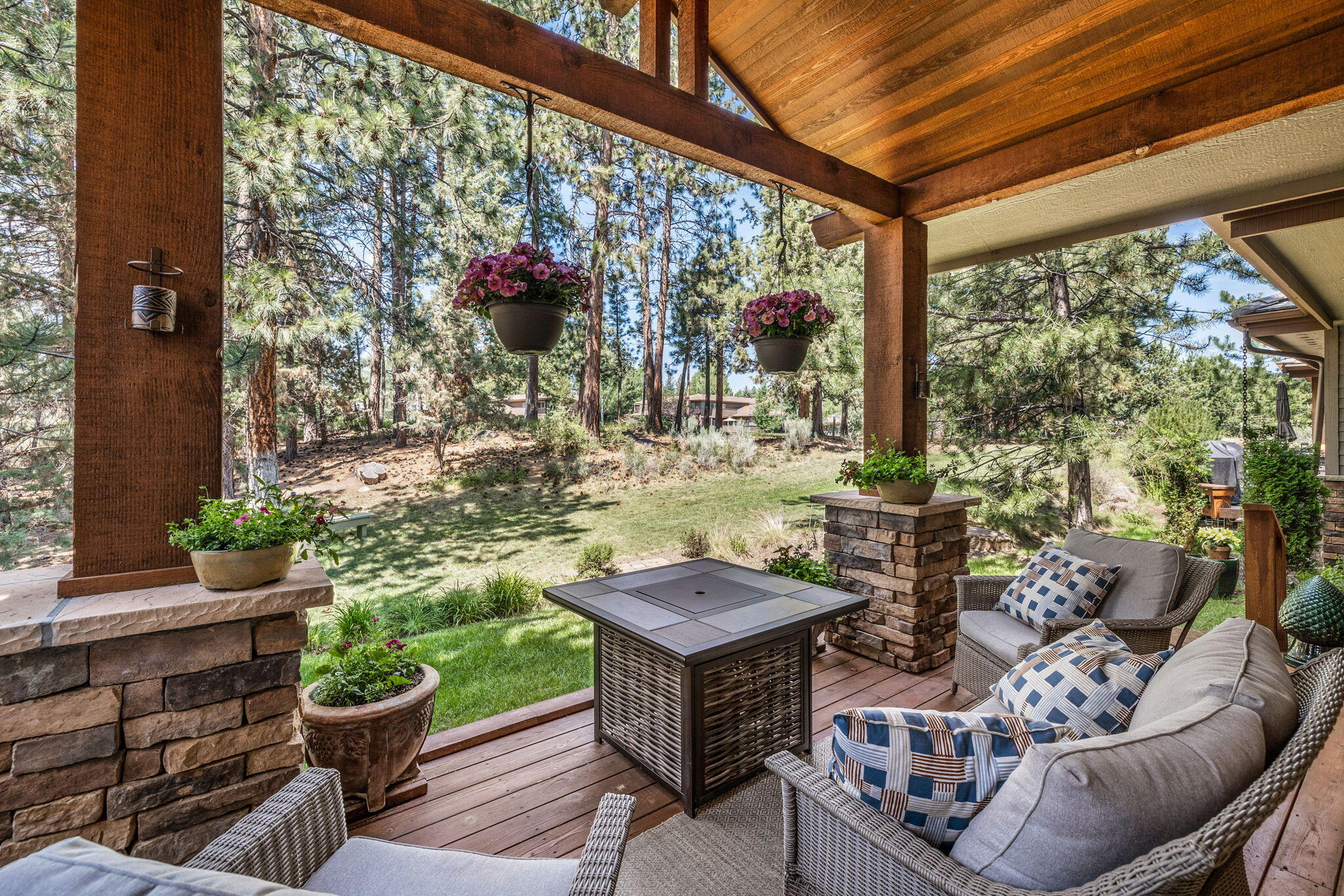 359 SW Mt Washington Drive