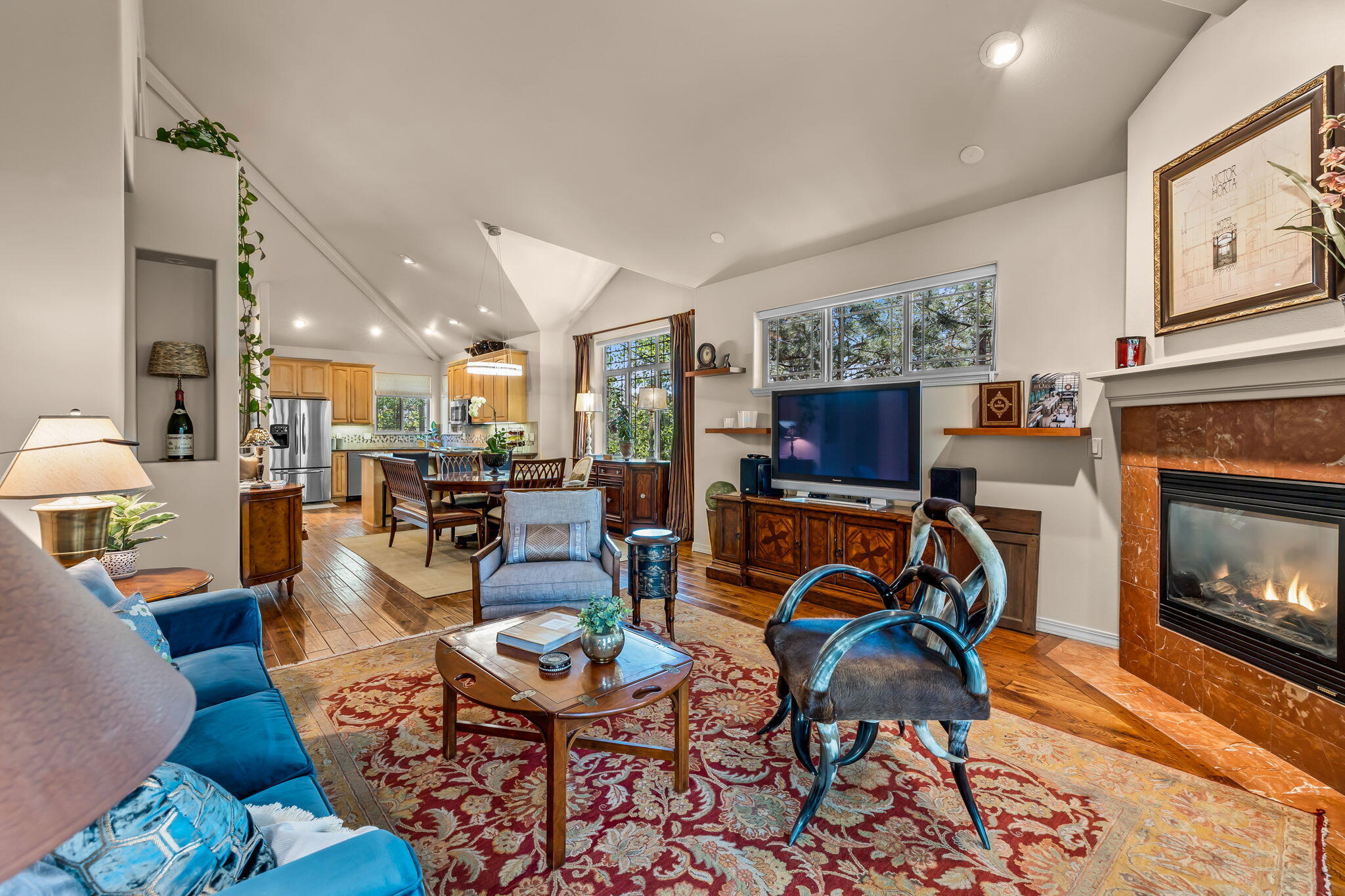 359 SW Mt Washington Drive