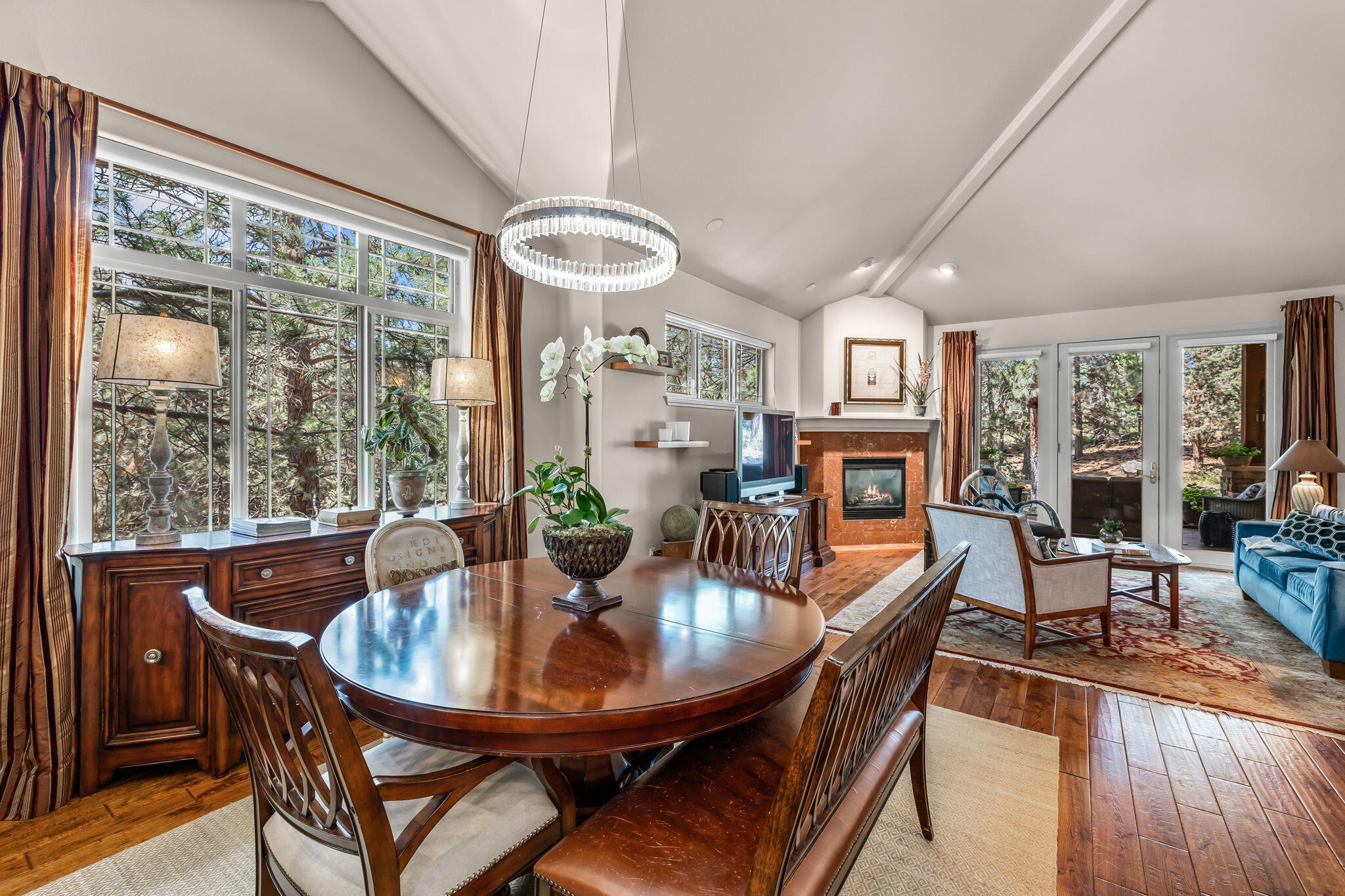 359 SW Mt Washington Drive