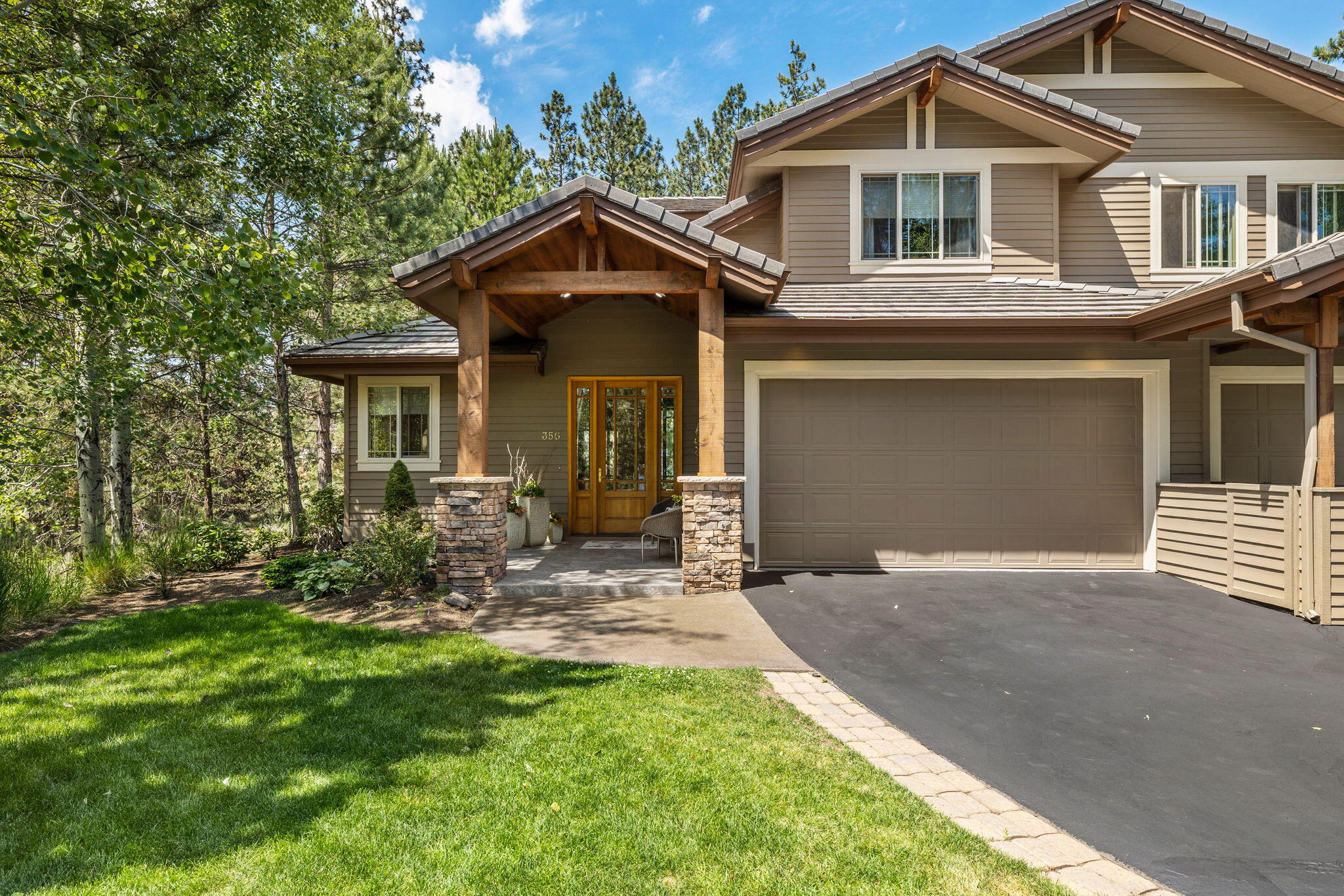 359 SW Mt Washington Drive
