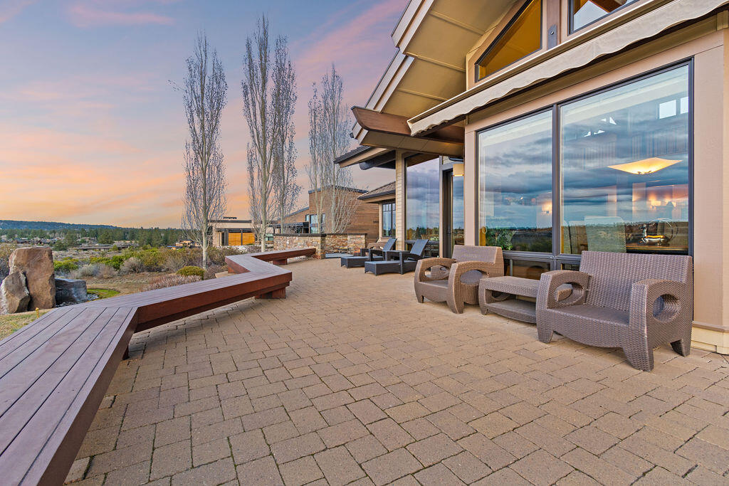 61451 Skene Trail