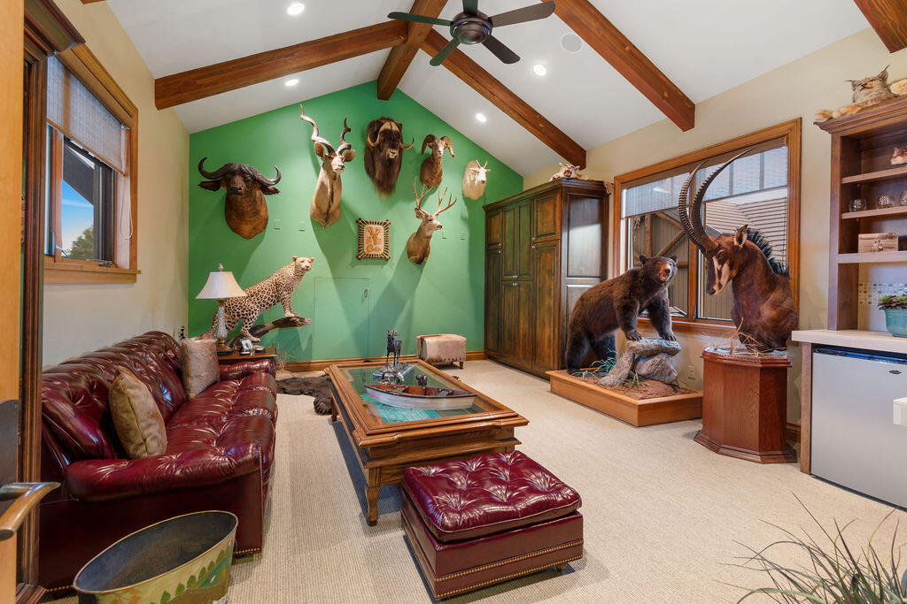 61451 Skene Trail