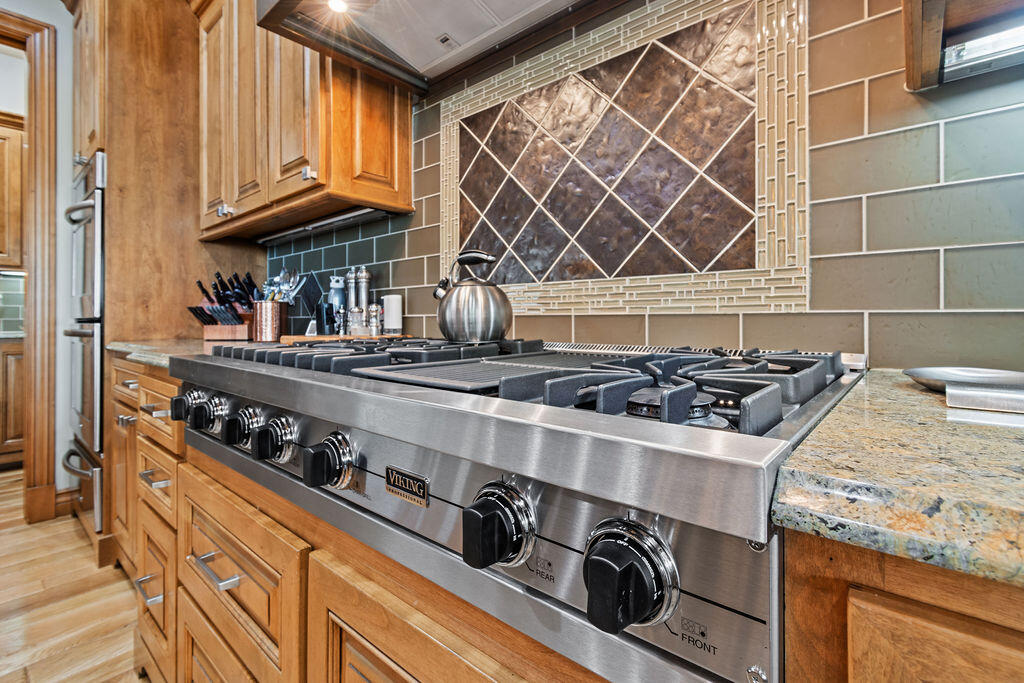 61451 Skene Trail