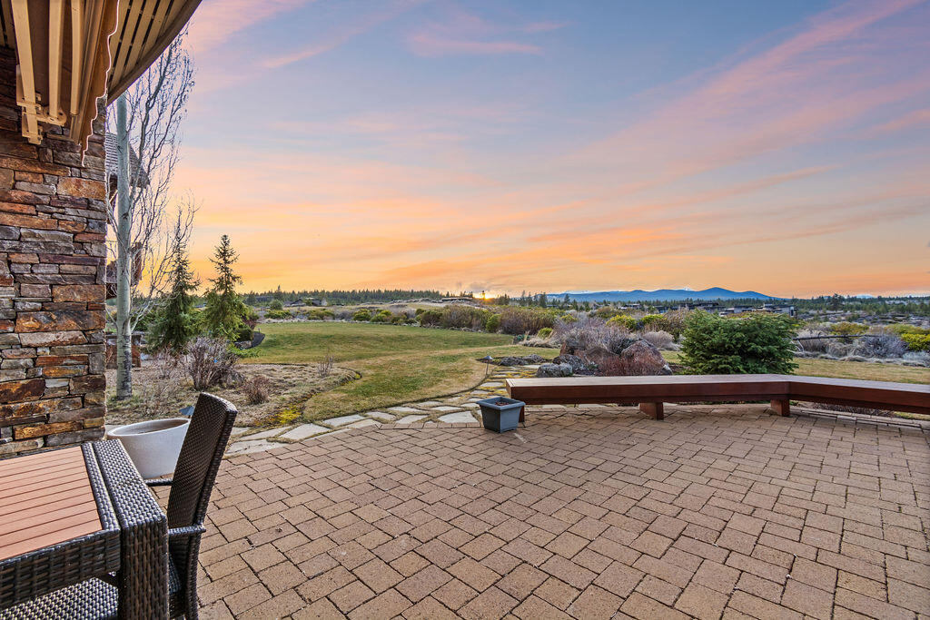 61451 Skene Trail