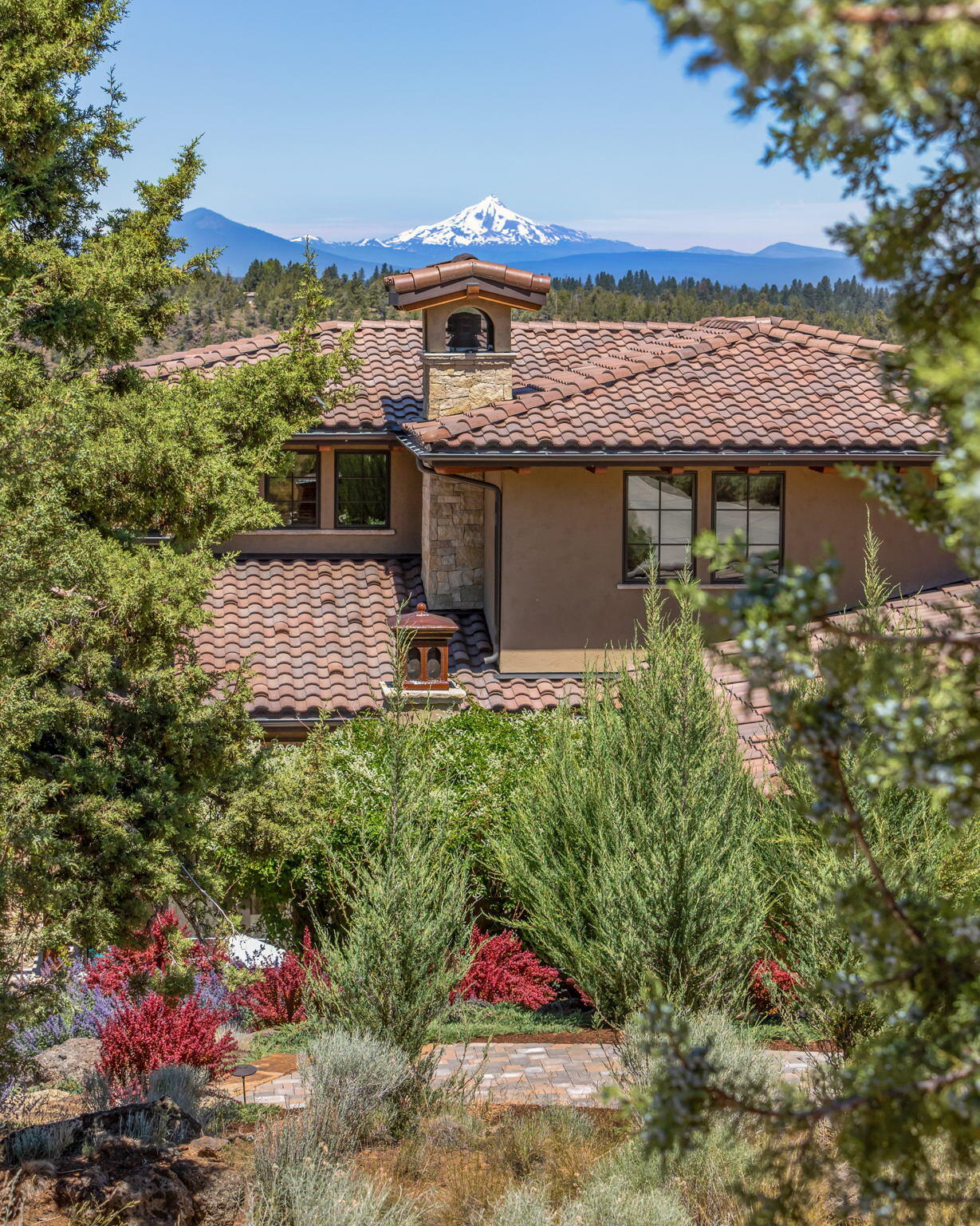 1658 NW Wild Rye Circle