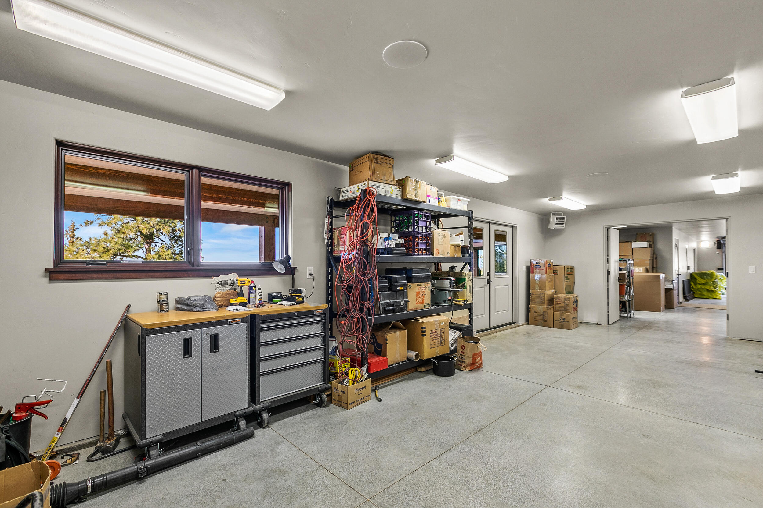 1658 NW Wild Rye Circle