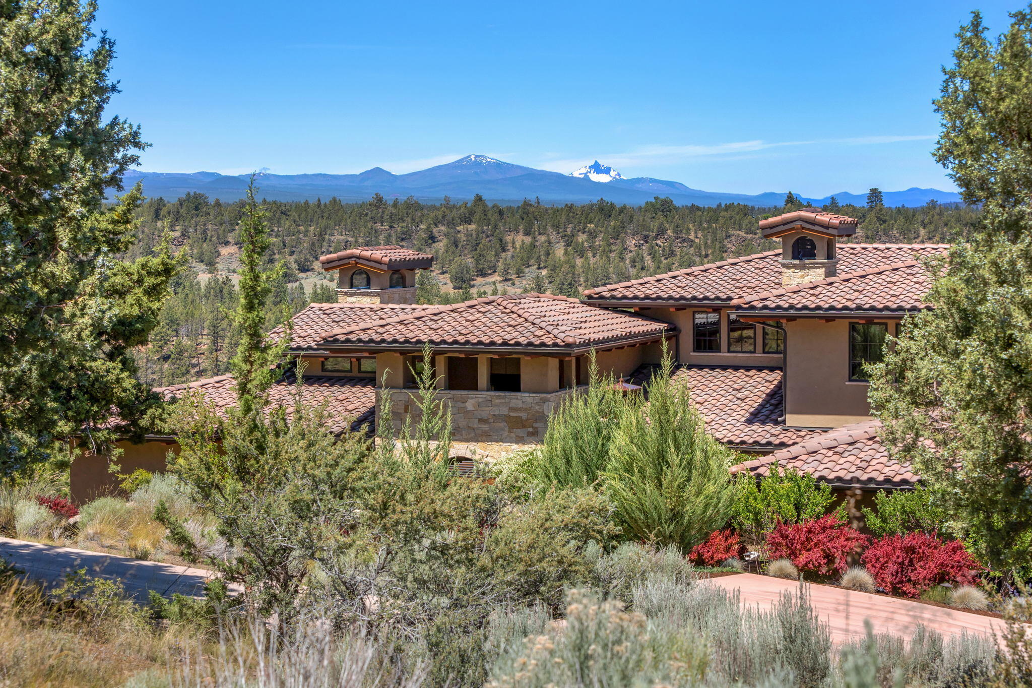 1658 NW Wild Rye Circle