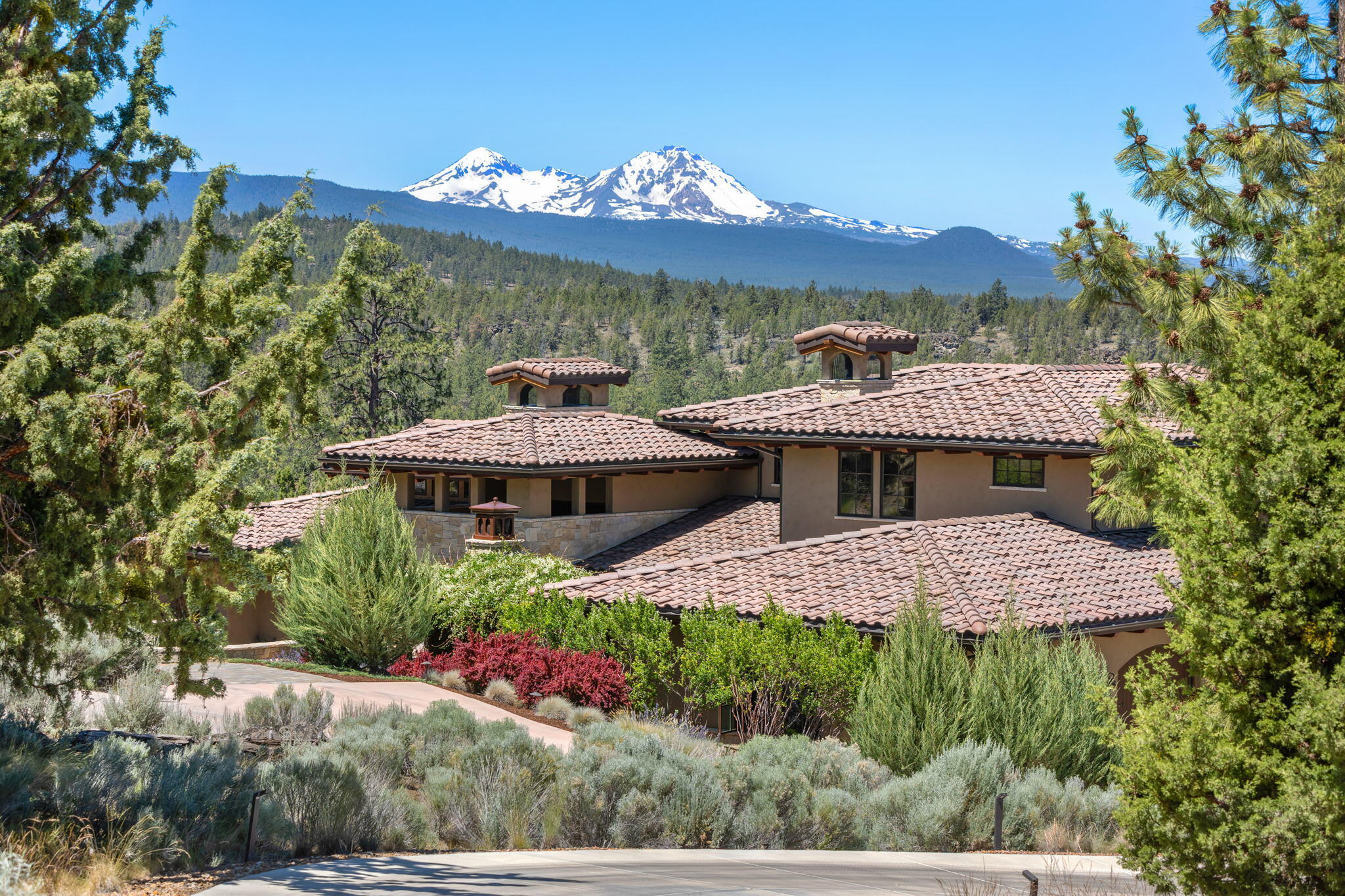 1658 NW Wild Rye Circle