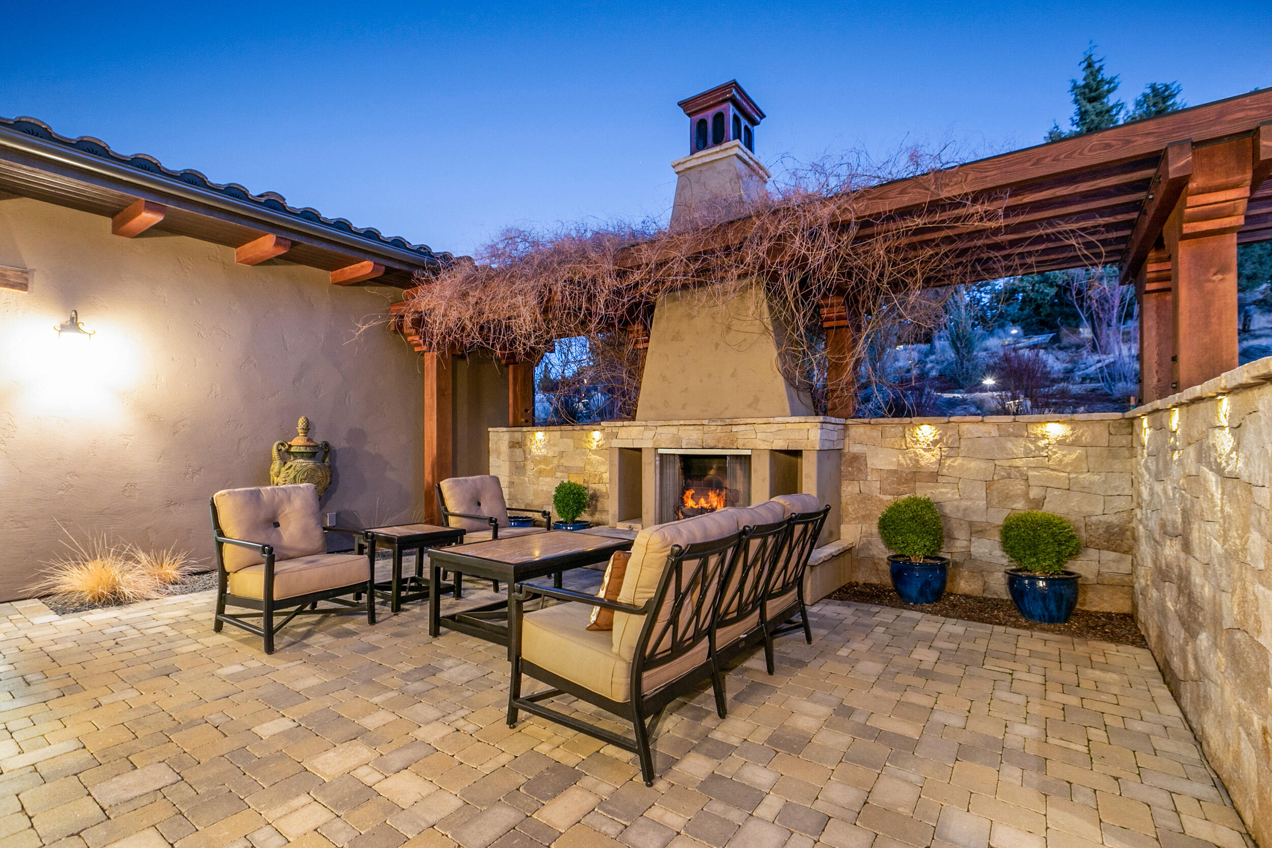 1658 NW Wild Rye Circle
