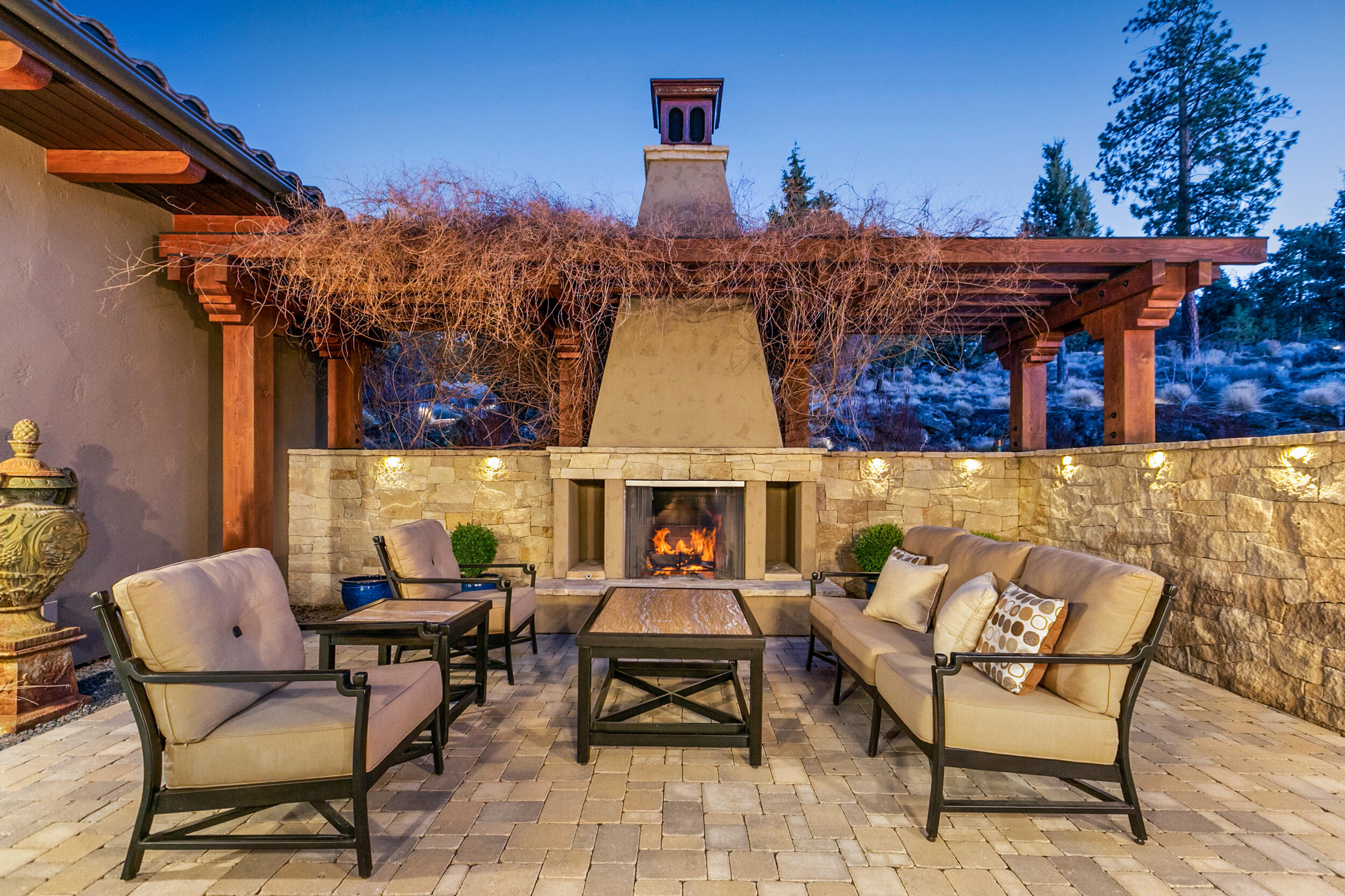 1658 NW Wild Rye Circle
