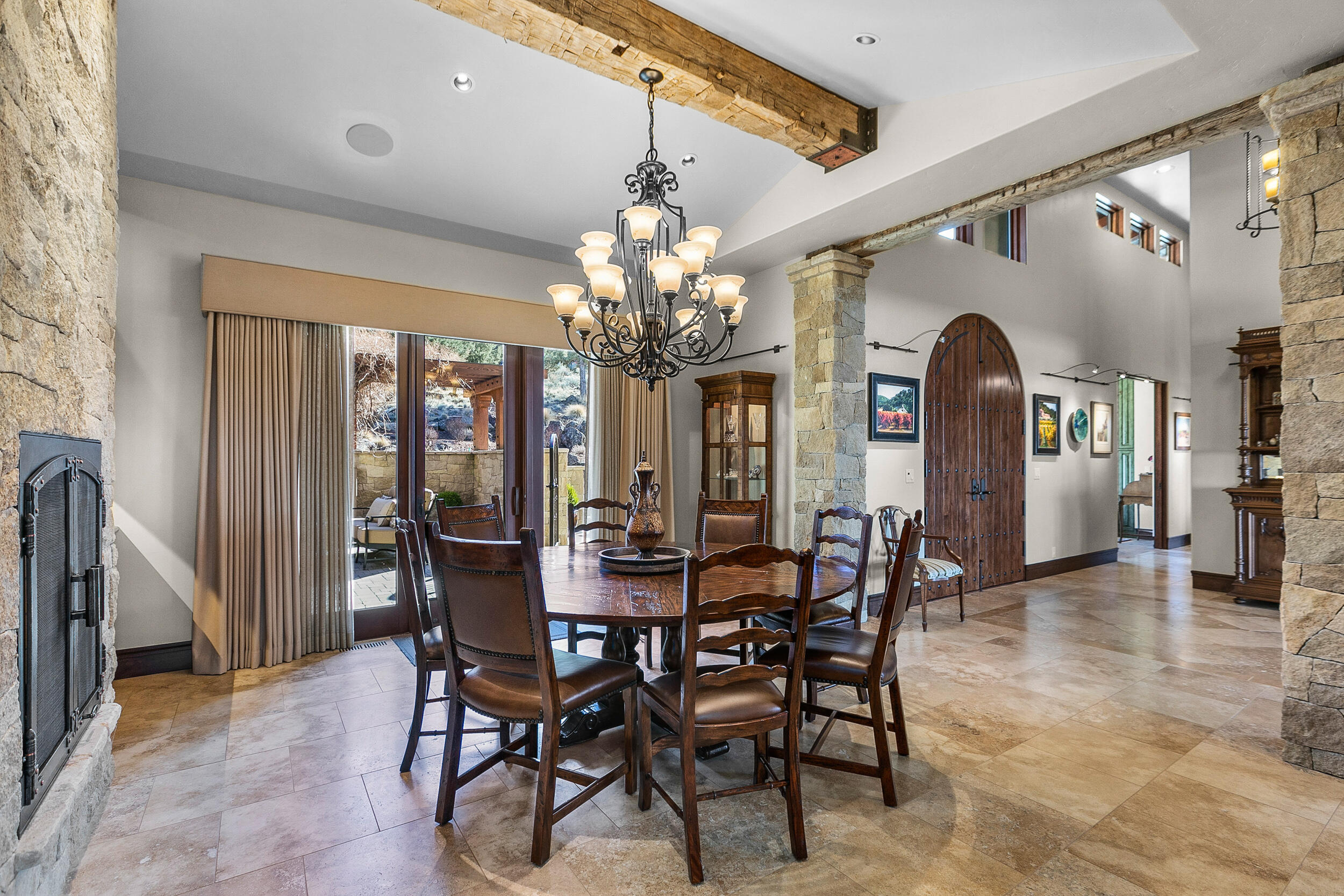 1658 NW Wild Rye Circle