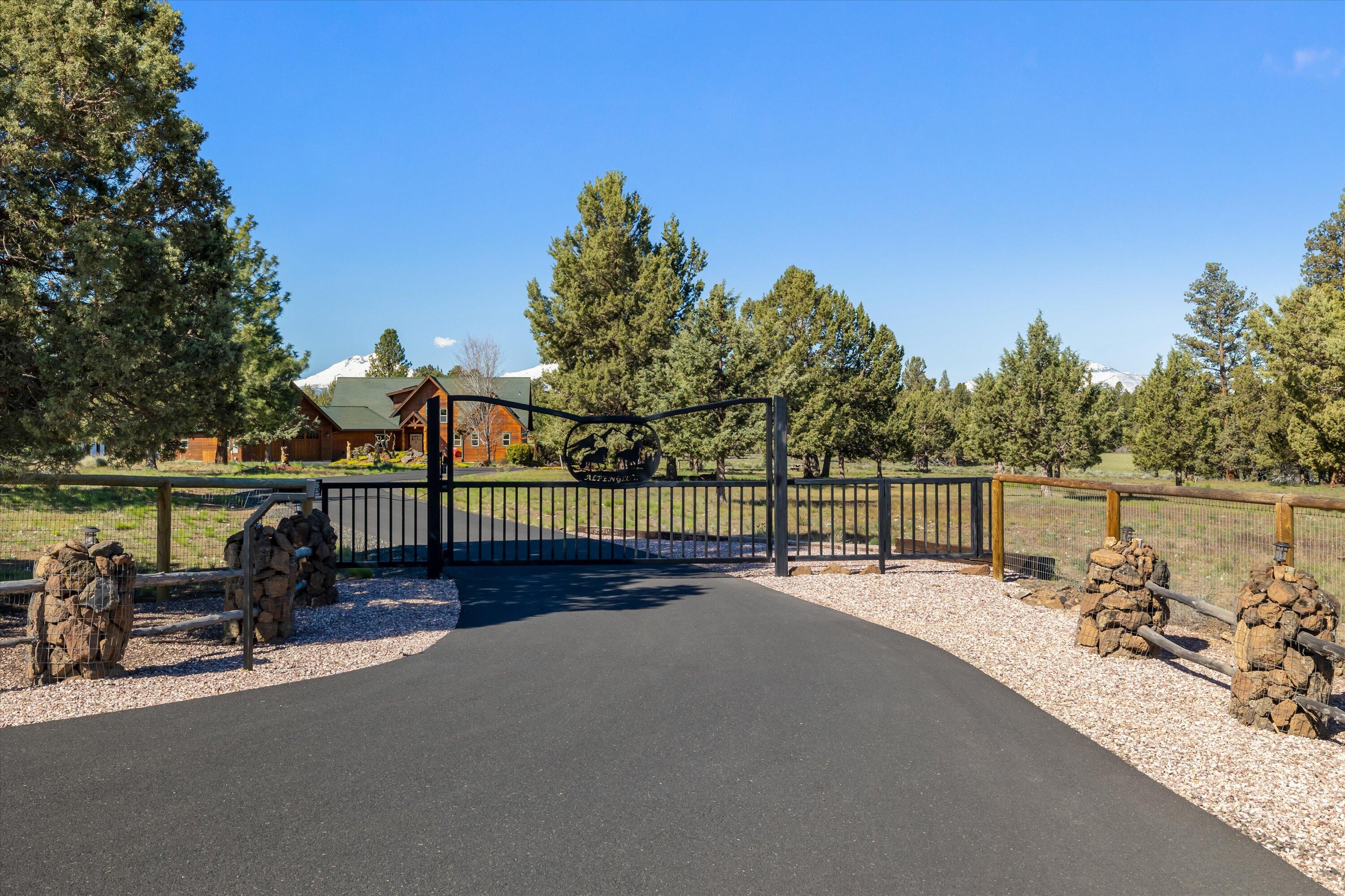 69125 Hurtley Ranch Road
