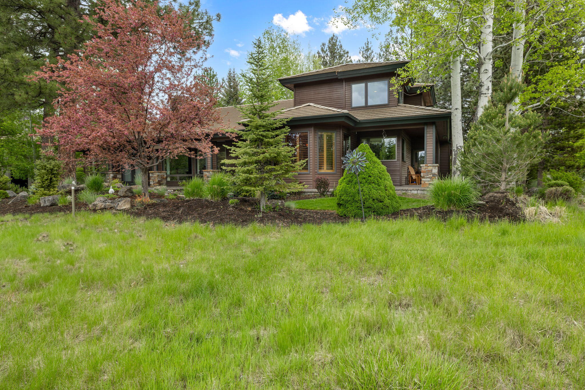 19586 Green Lakes Loop
