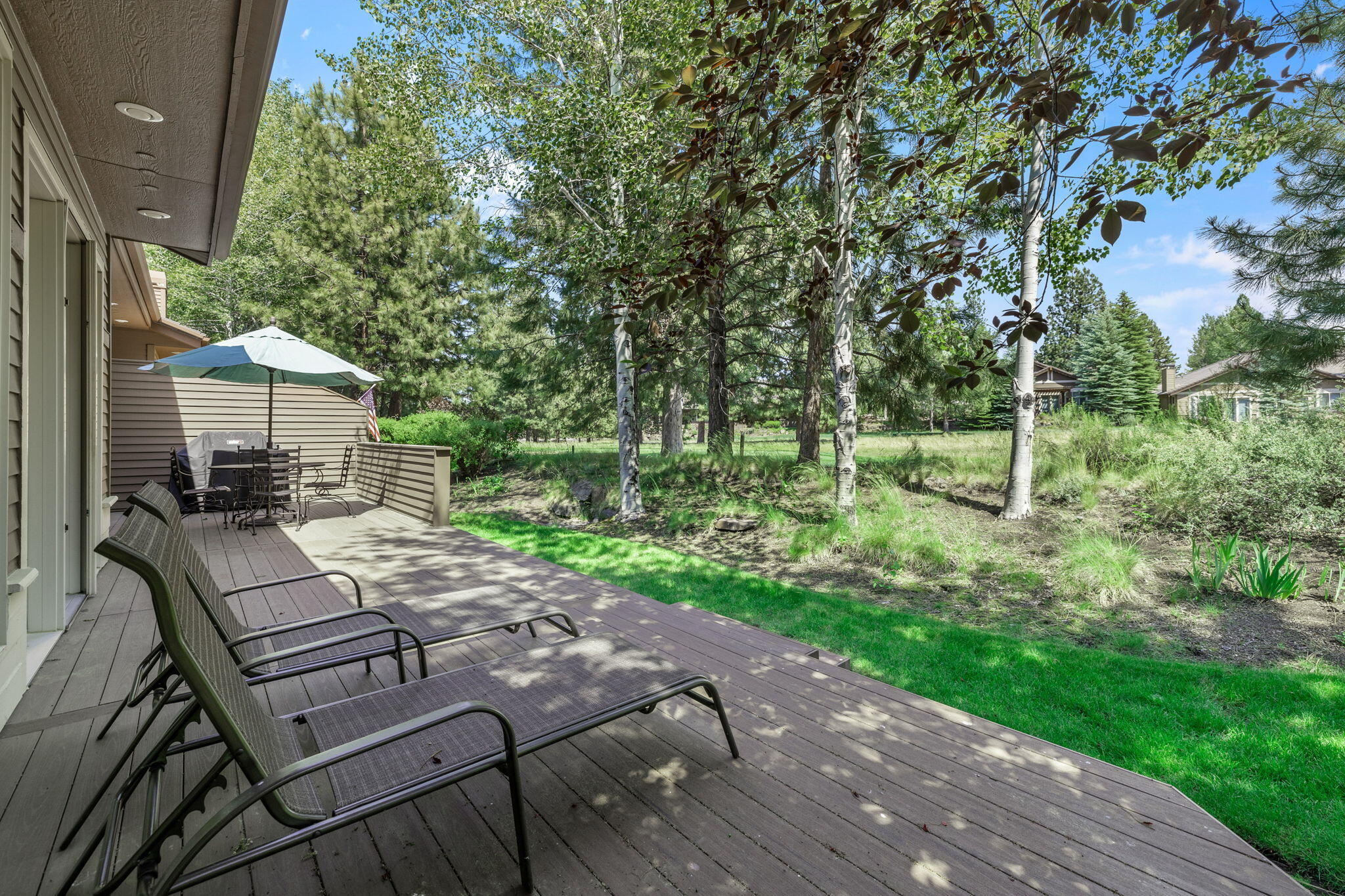 19571 SW Simpson Avenue