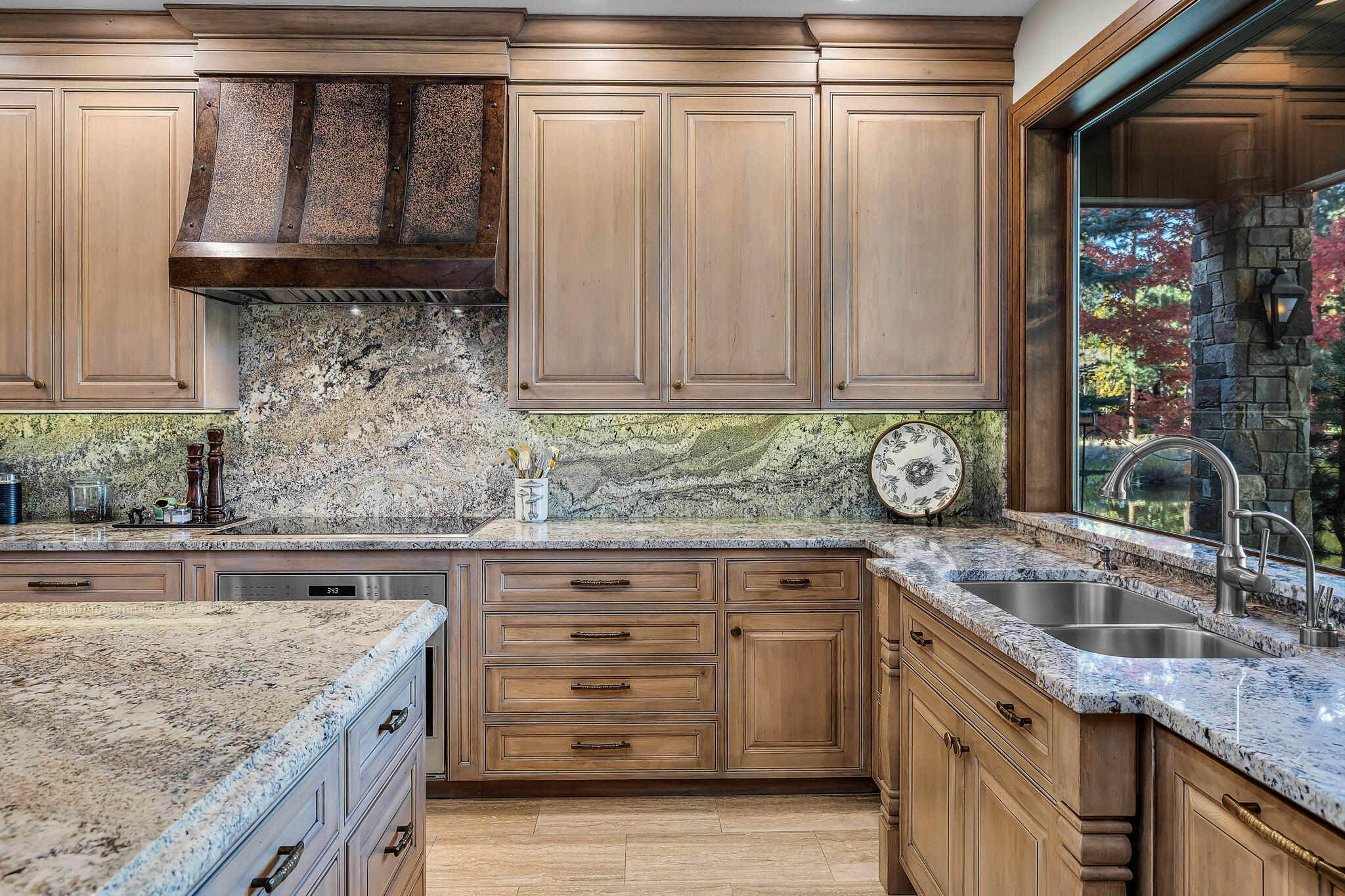 61302 Tam McArthur Loop