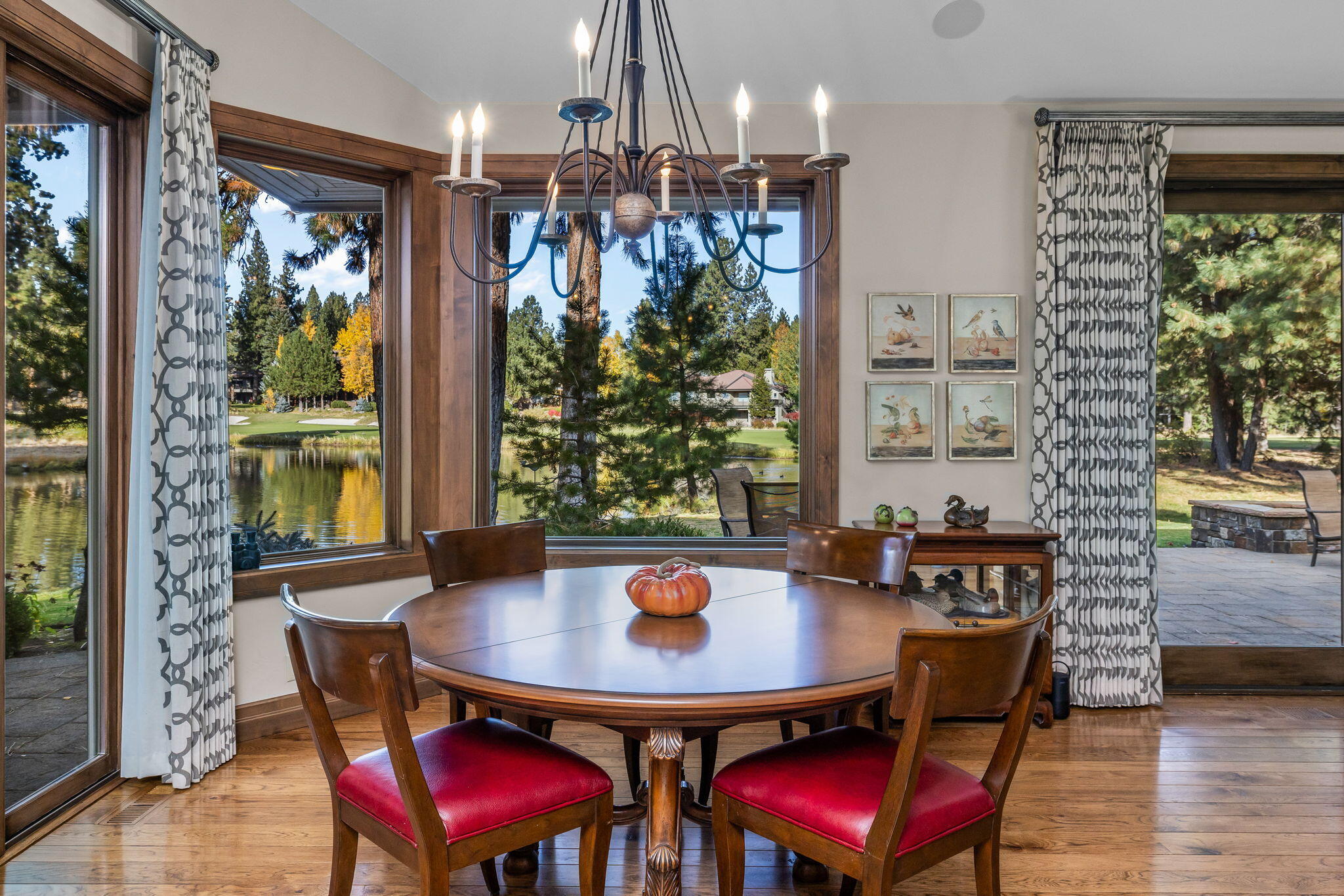 61302 Tam McArthur Loop