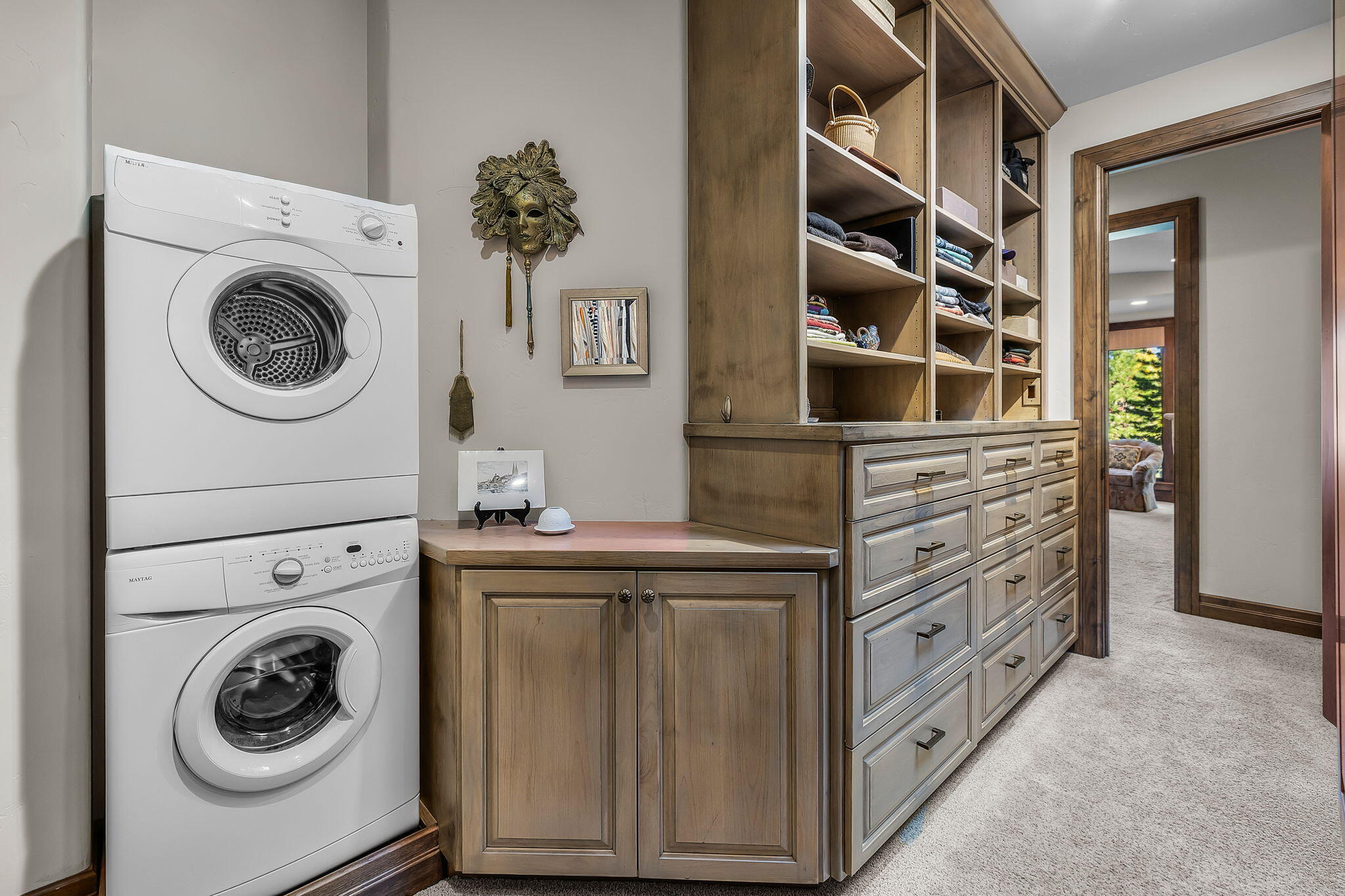 61302 Tam McArthur Loop