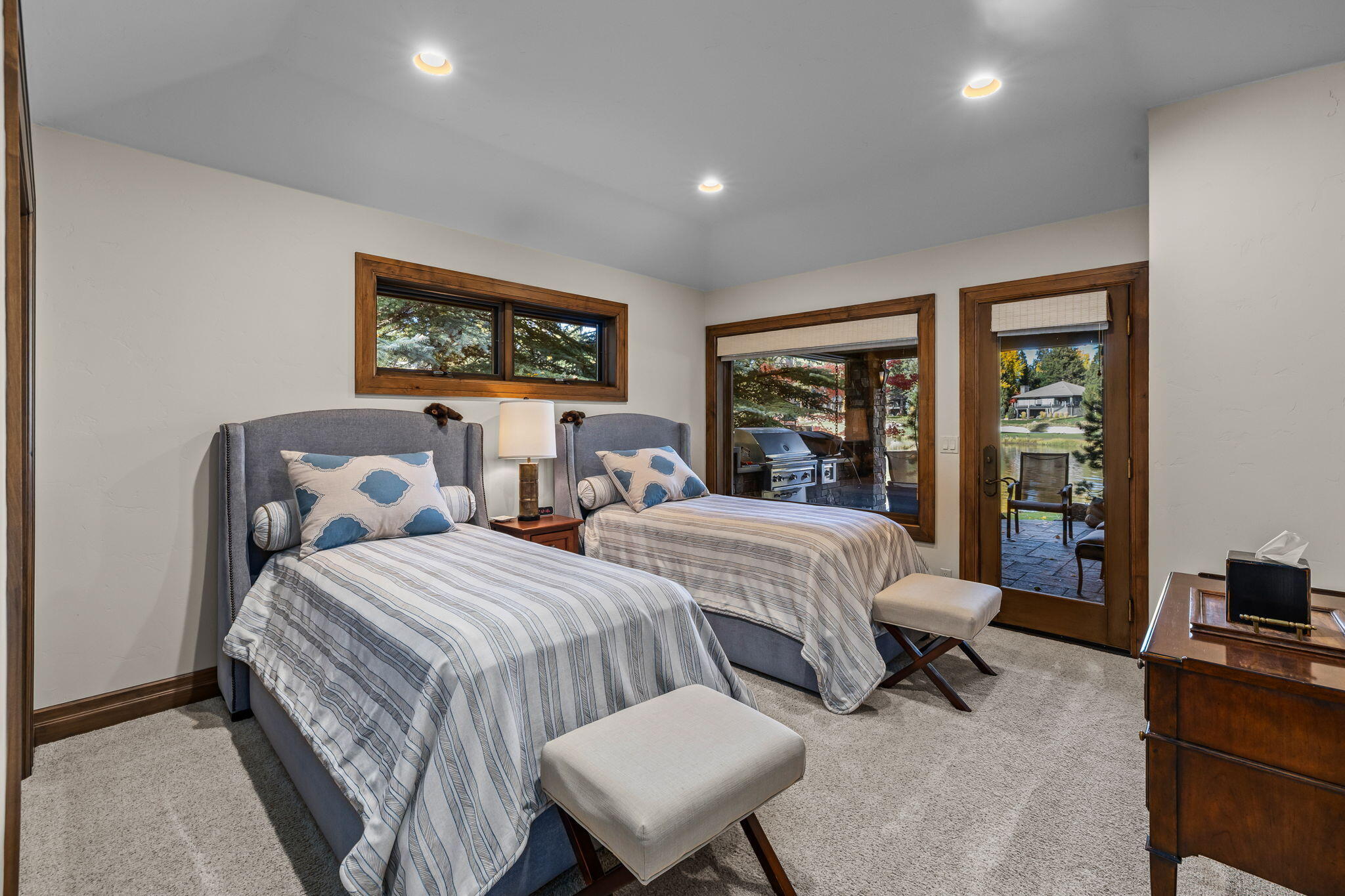 61302 Tam McArthur Loop