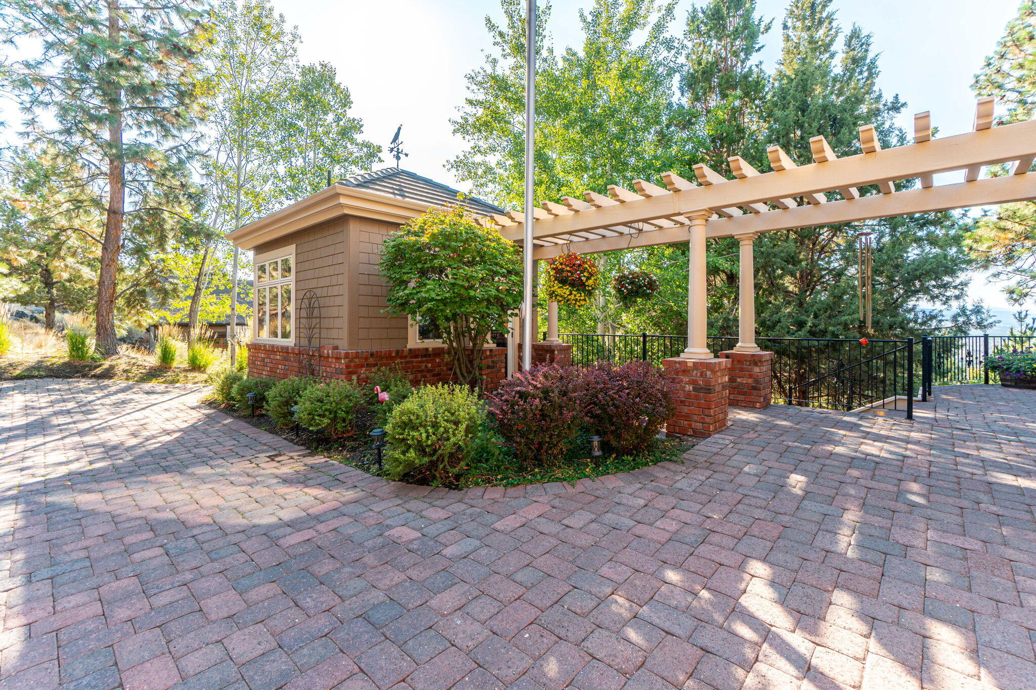 1748 NW Farewell Drive