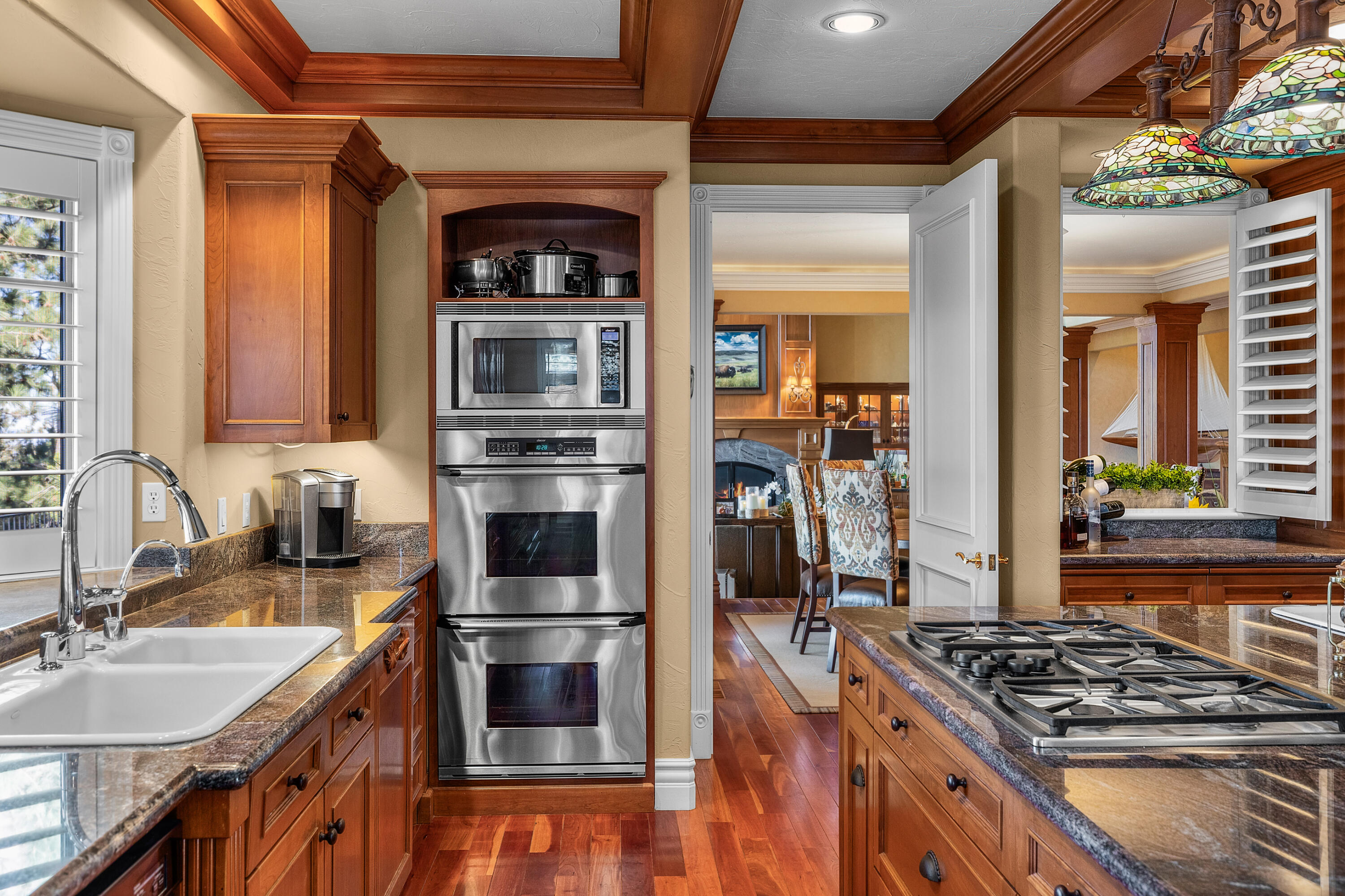 1748 NW Farewell Drive