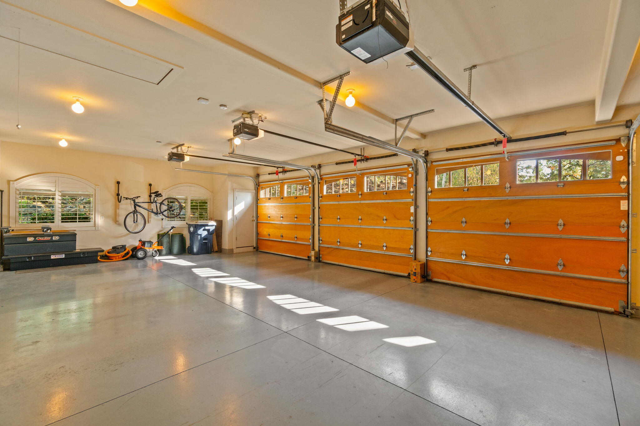 1748 NW Farewell Drive