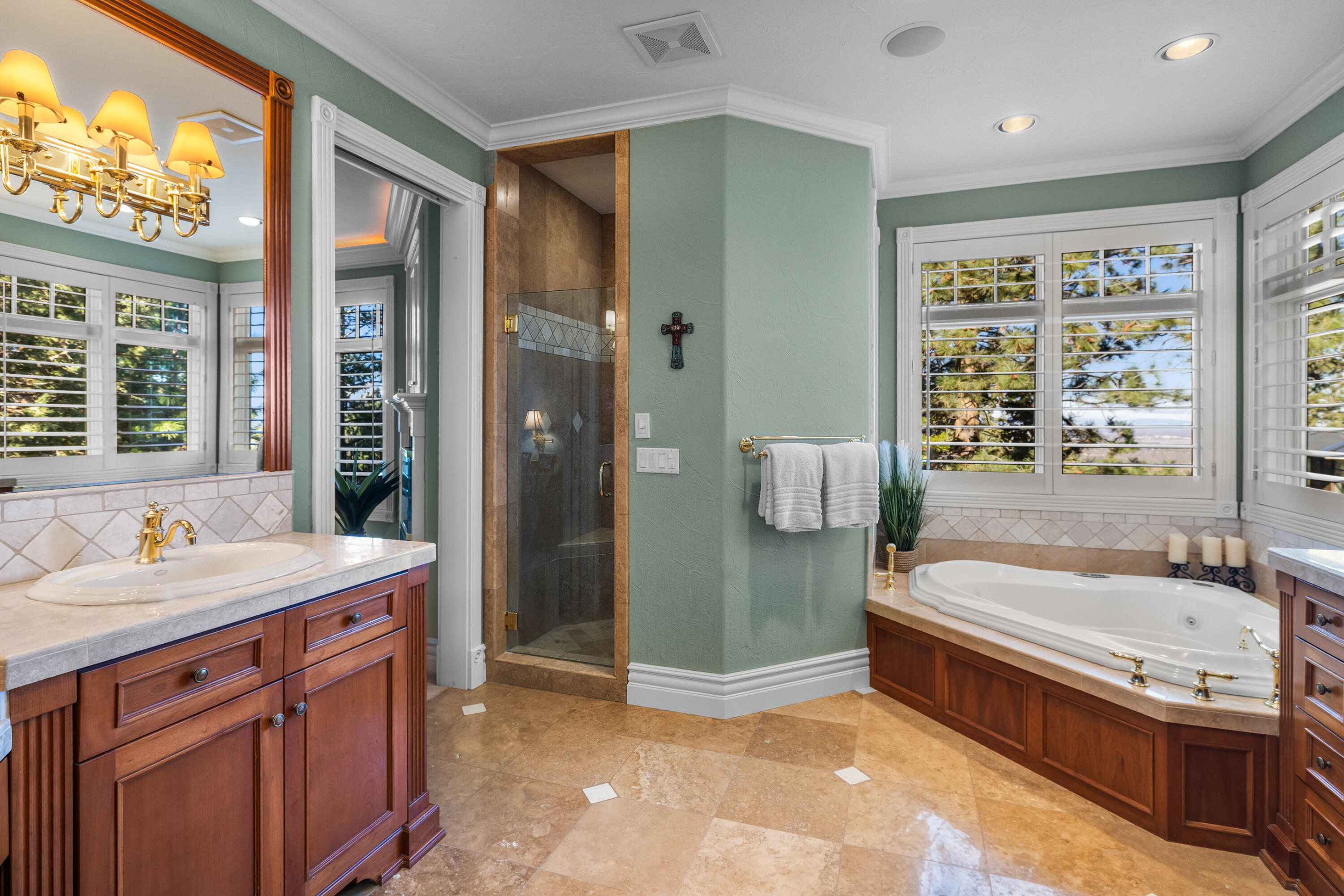 1748 NW Farewell Drive