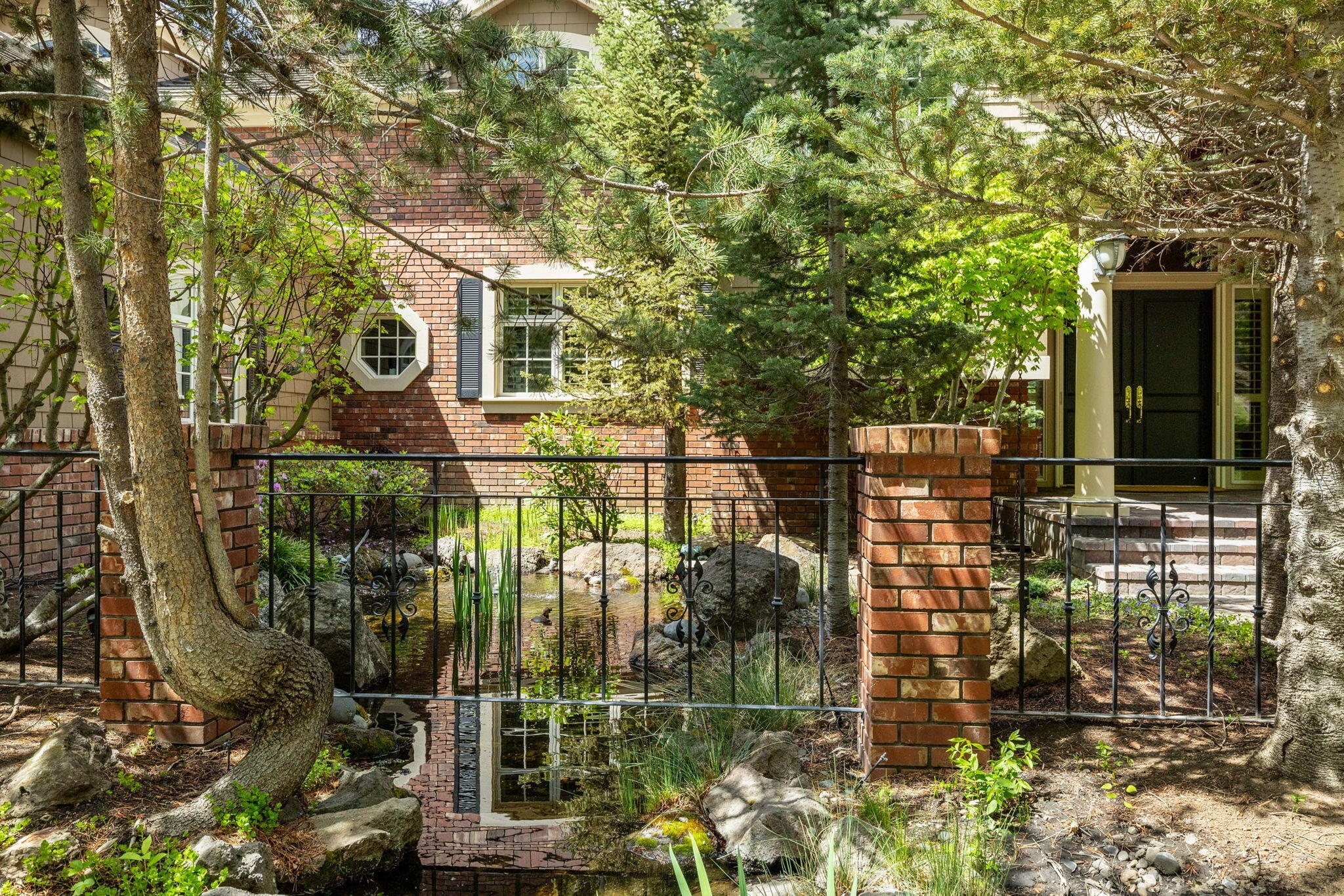 1748 NW Farewell Drive