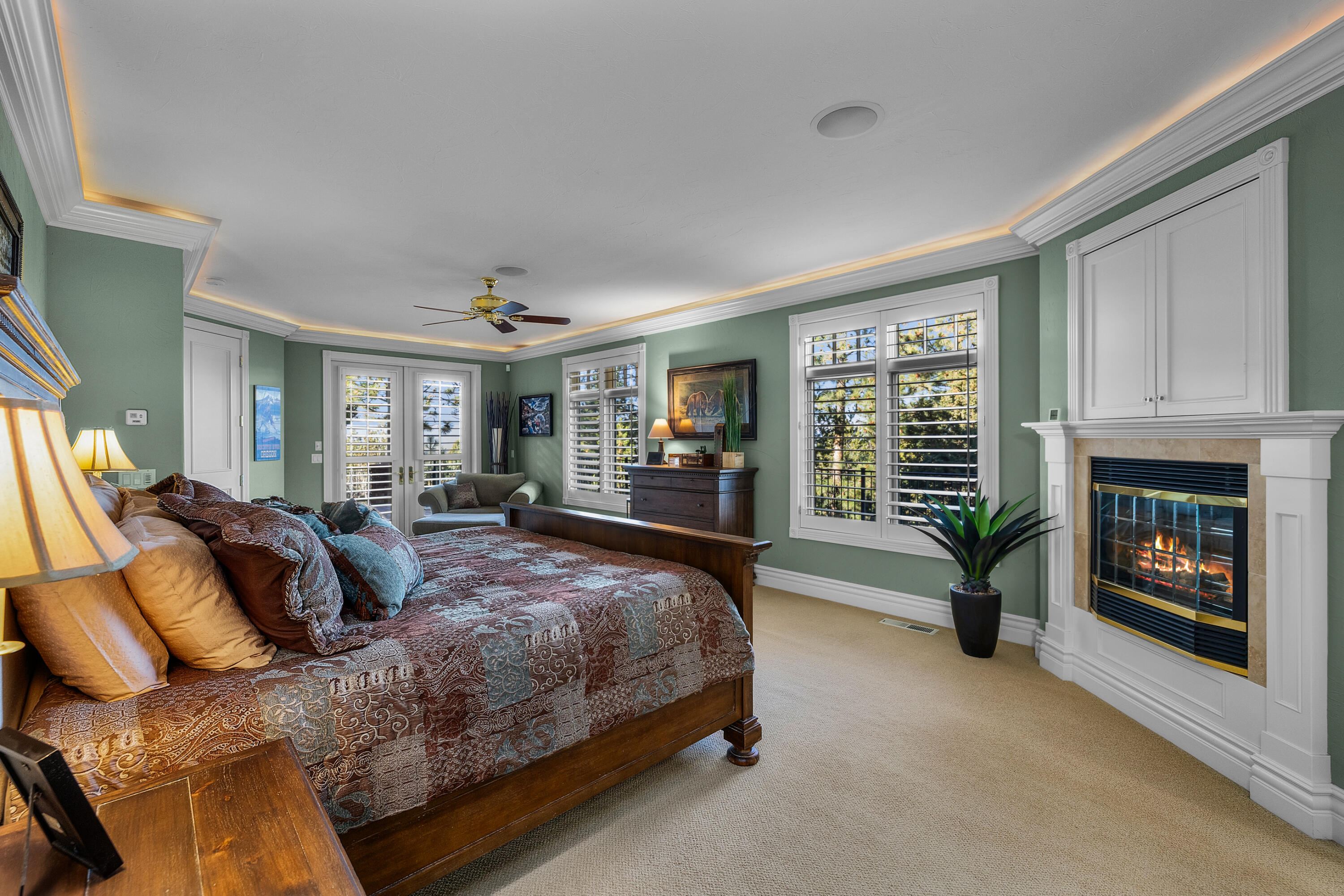 1748 NW Farewell Drive