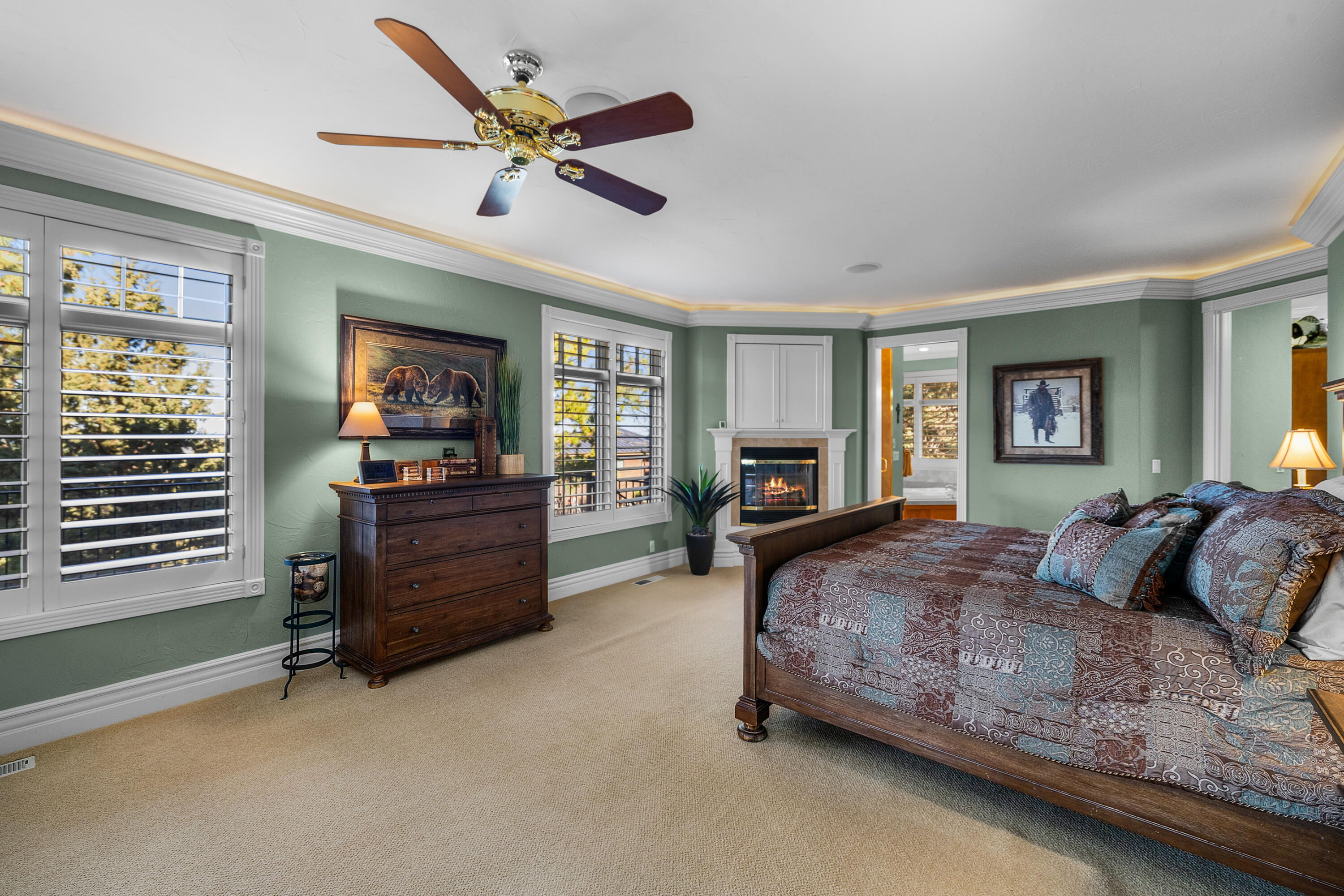 1748 NW Farewell Drive