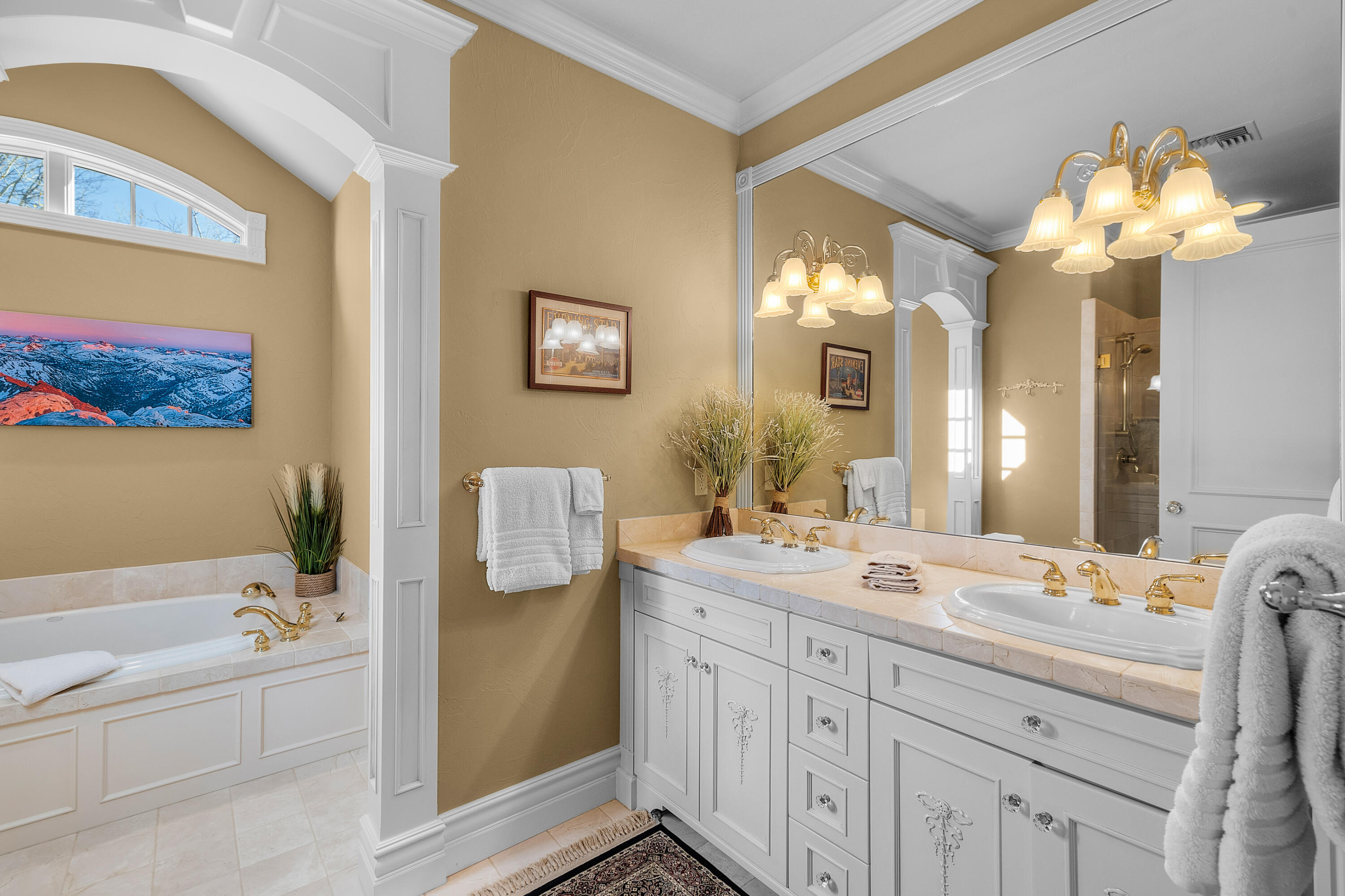 1748 NW Farewell Drive