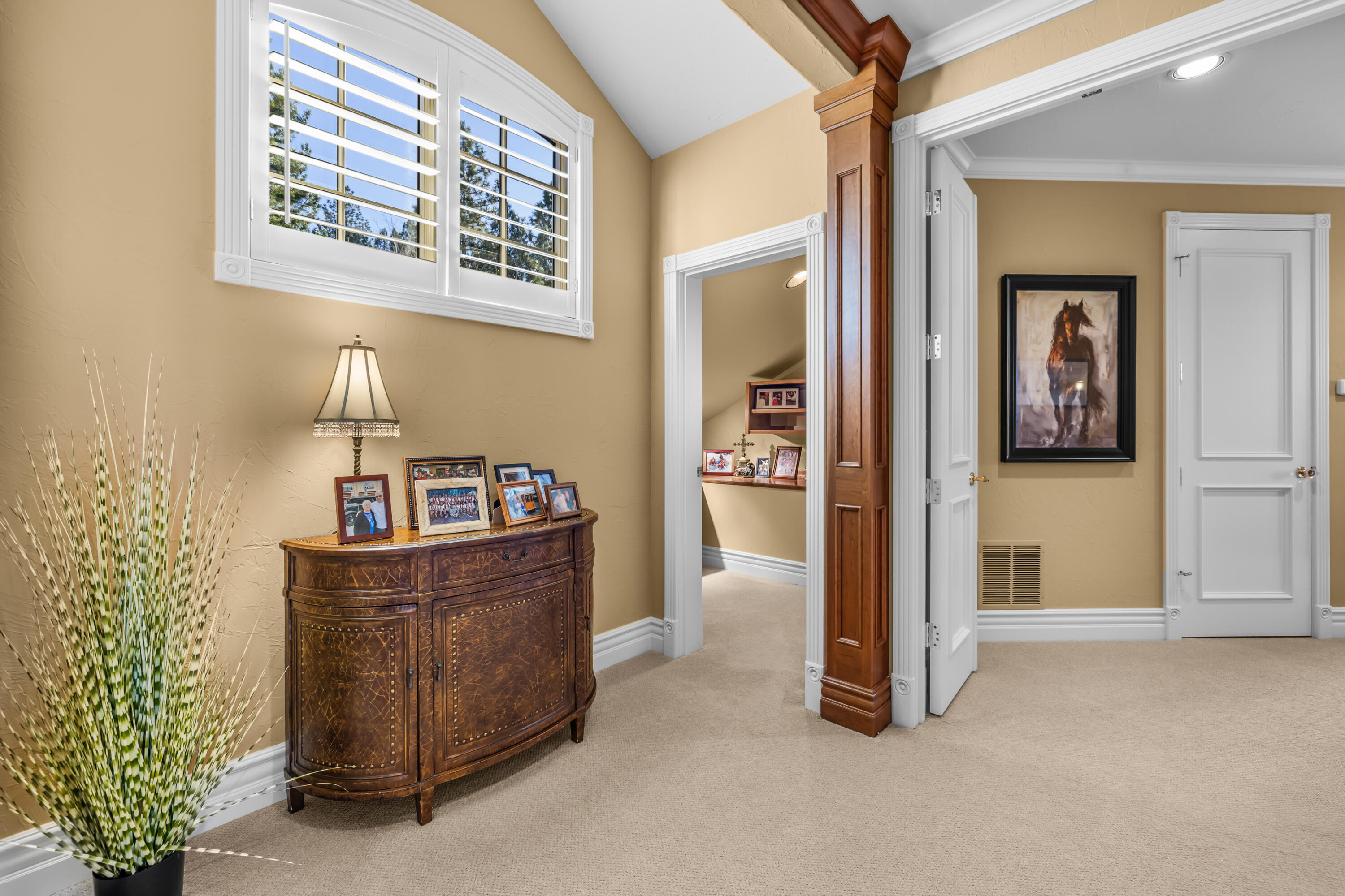 1748 NW Farewell Drive