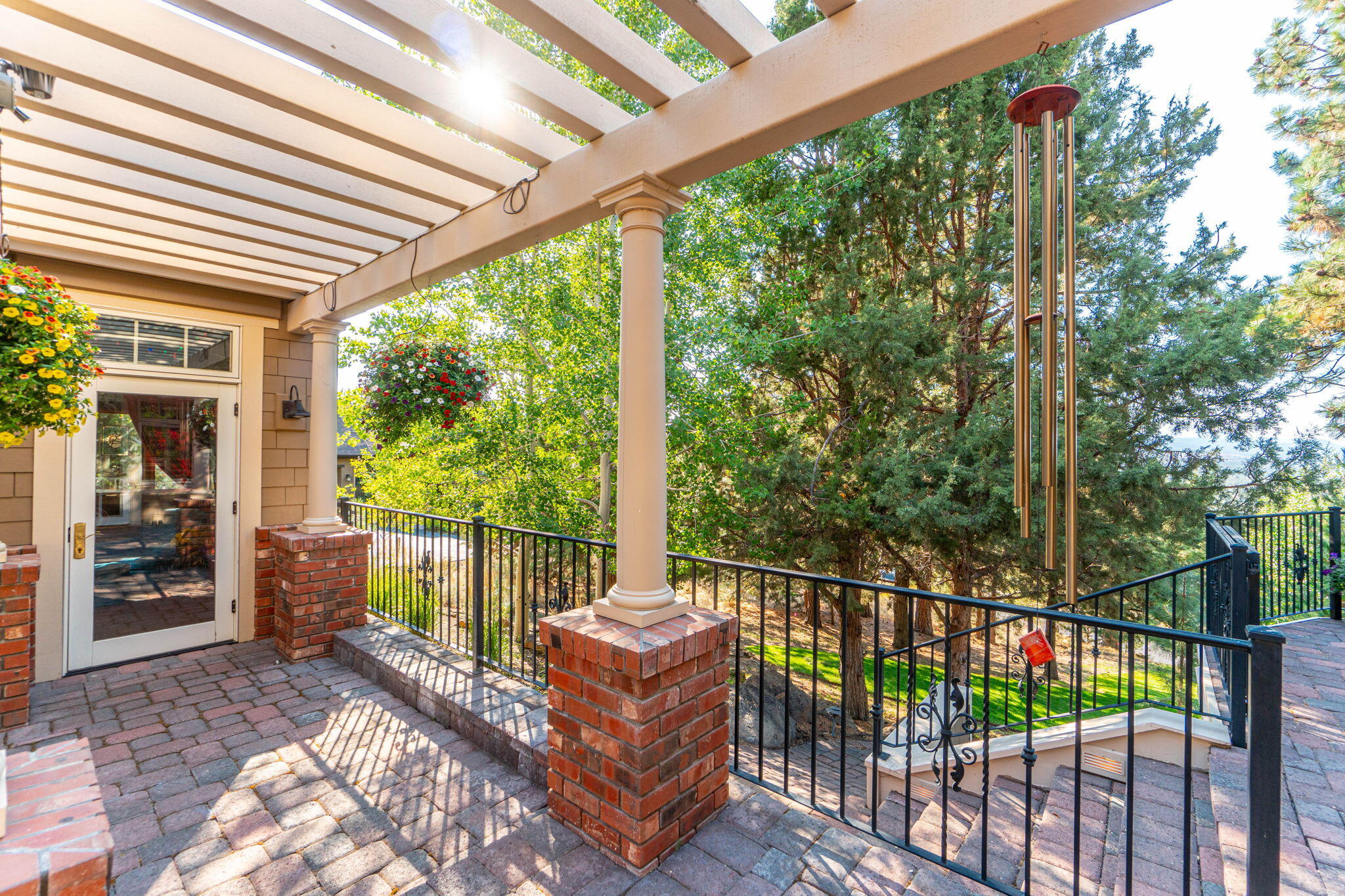 1748 NW Farewell Drive