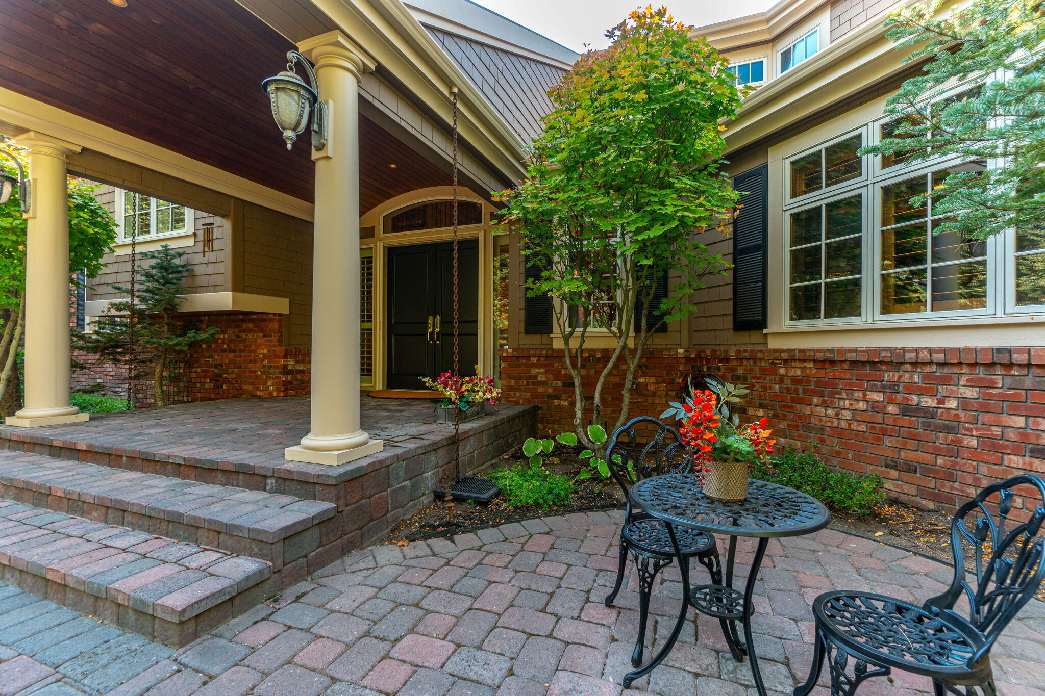 1748 NW Farewell Drive