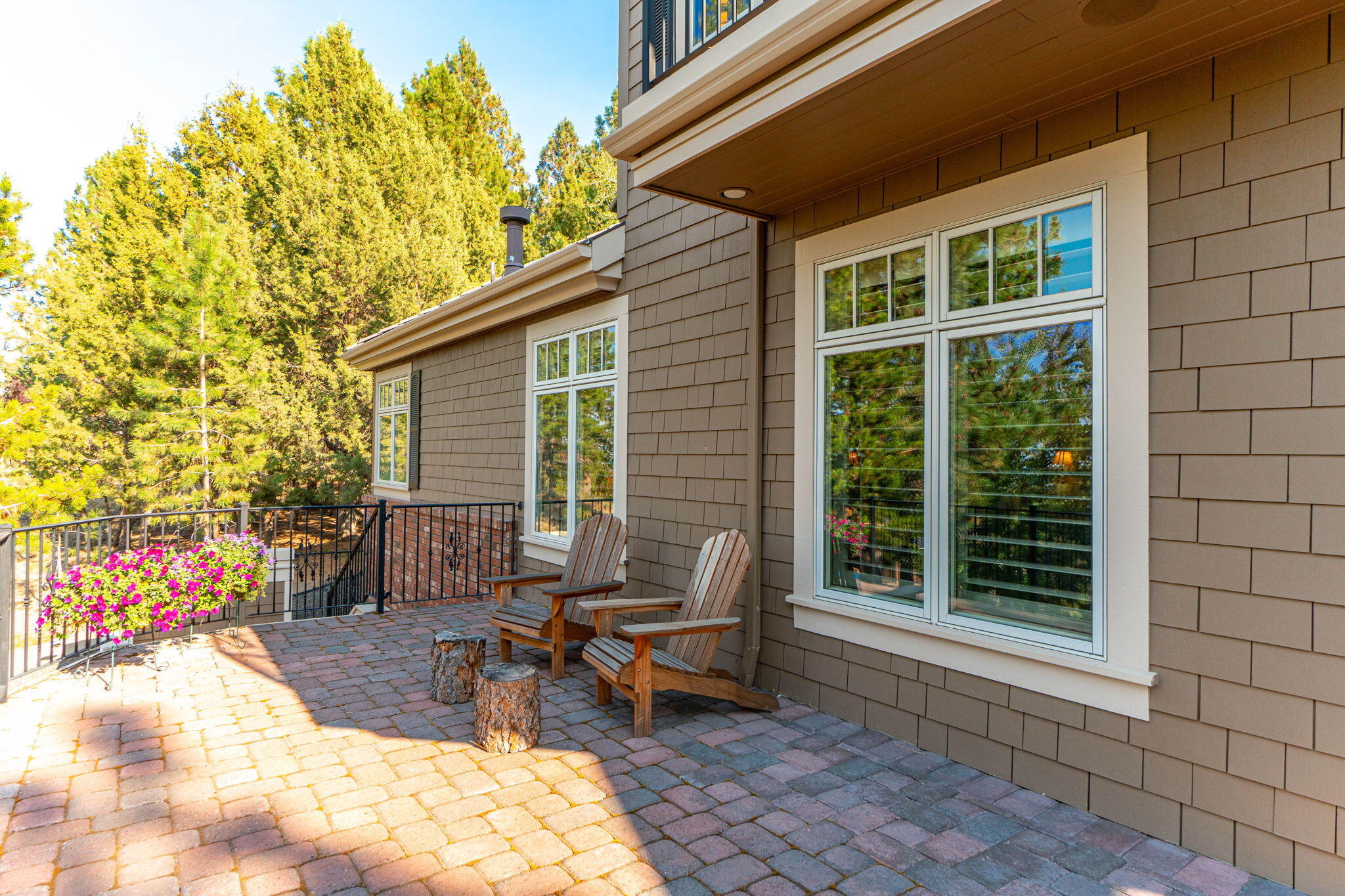 1748 NW Farewell Drive