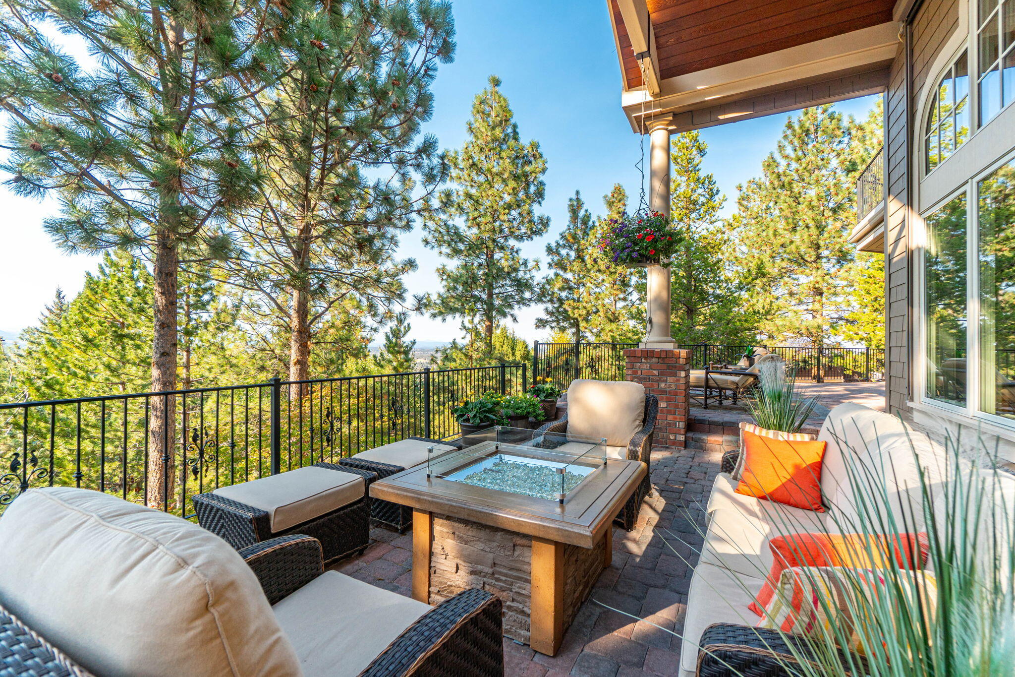 1748 NW Farewell Drive