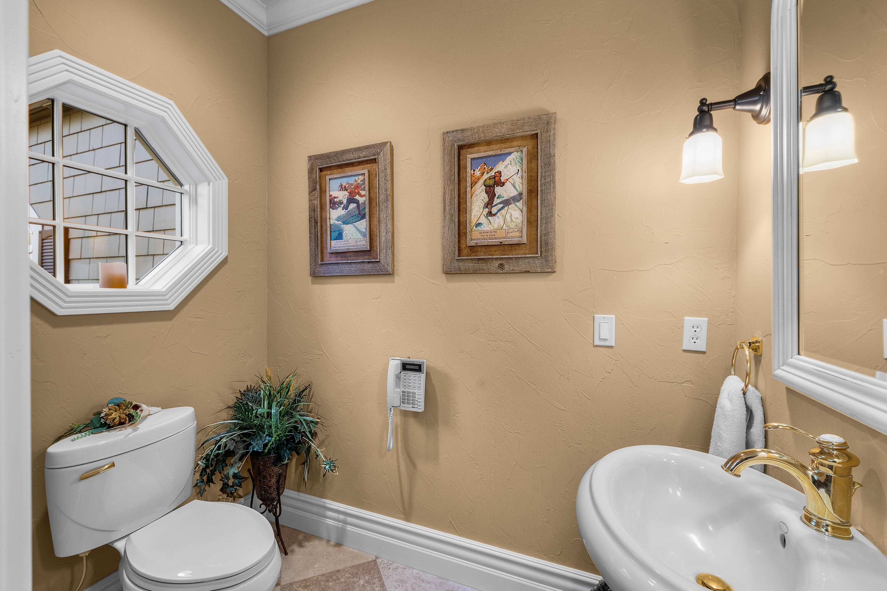 1748 NW Farewell Drive